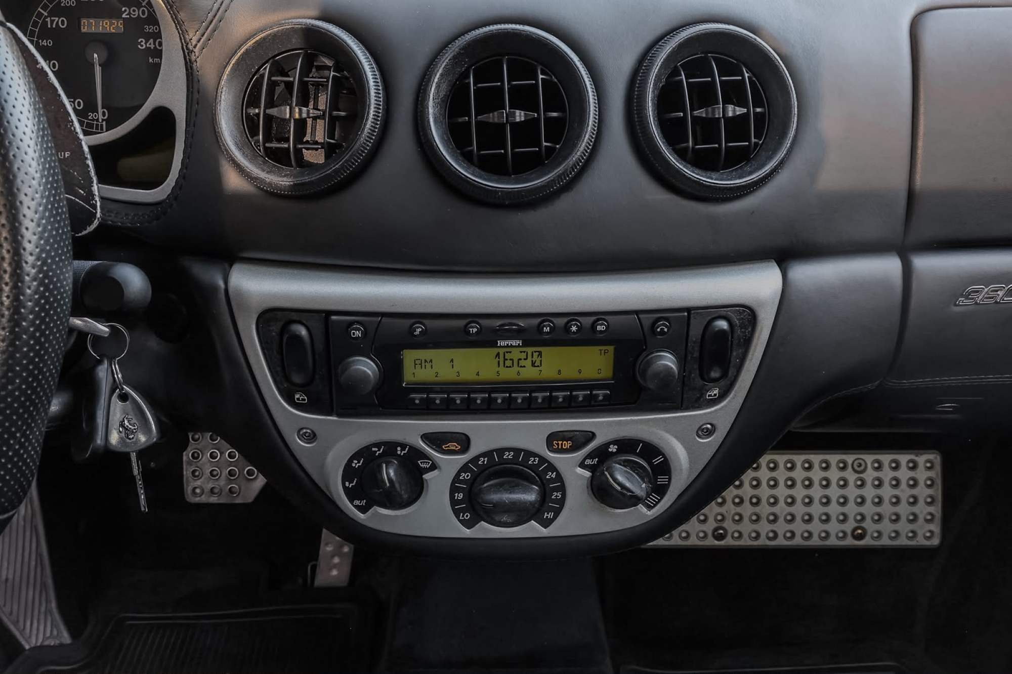 FERRARI 360 MODENA