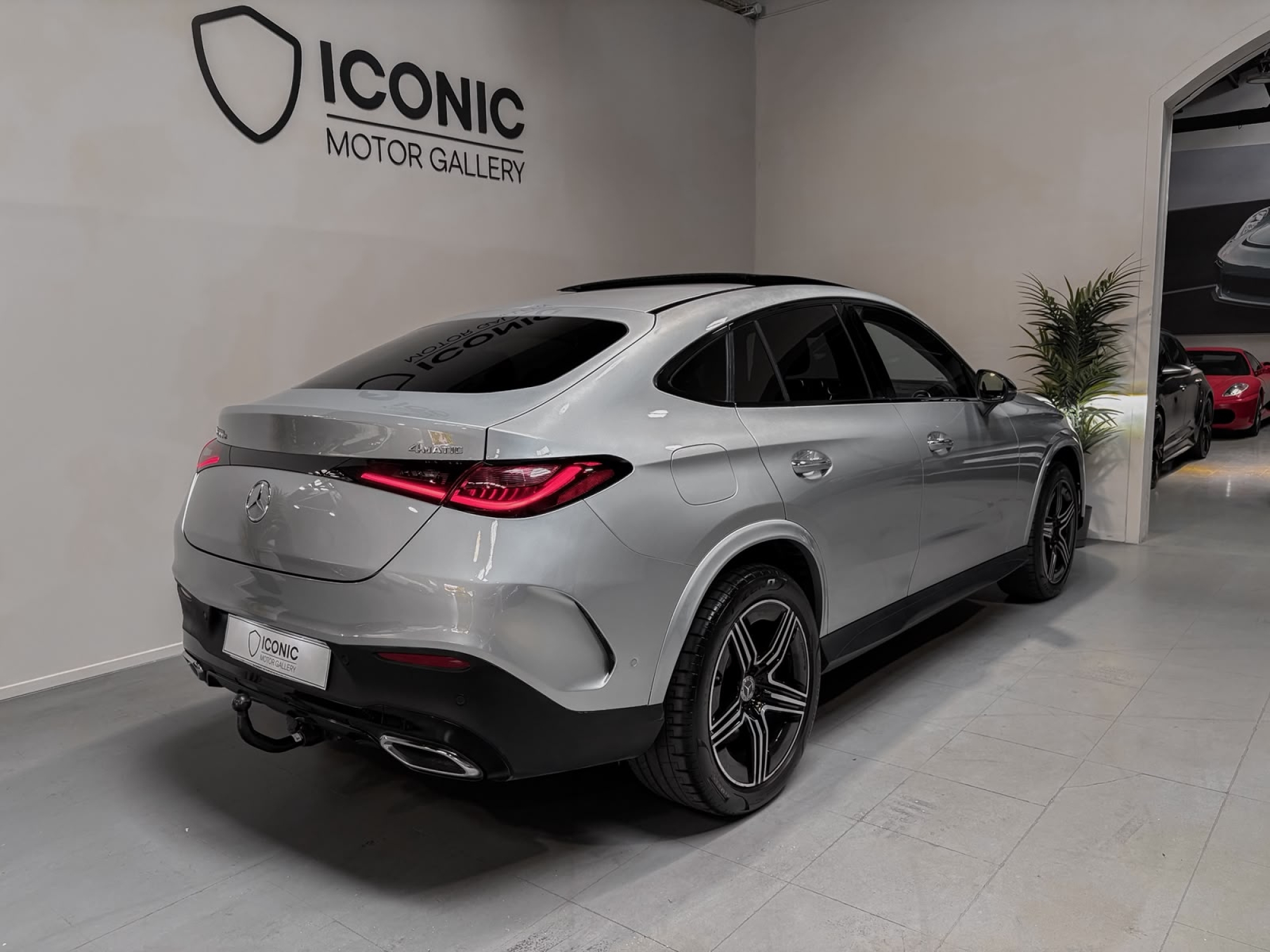 MERCEDES-BENZ GLC 300 e 4MATIC Coupé AMG Line