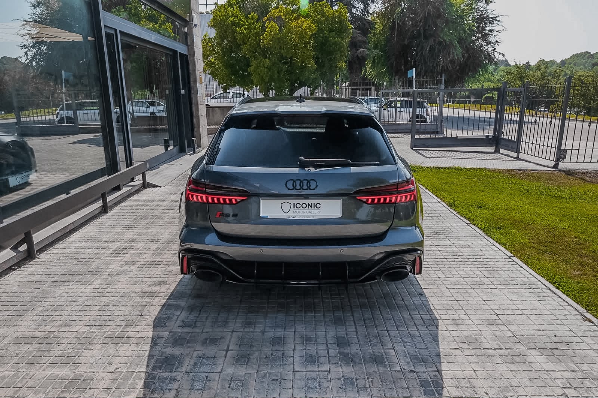 AUDI RS6 AVANT C8