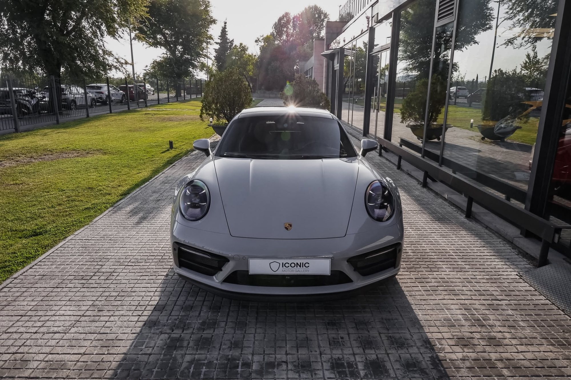 PORSCHE 911 992 CARRERA 4 GTS