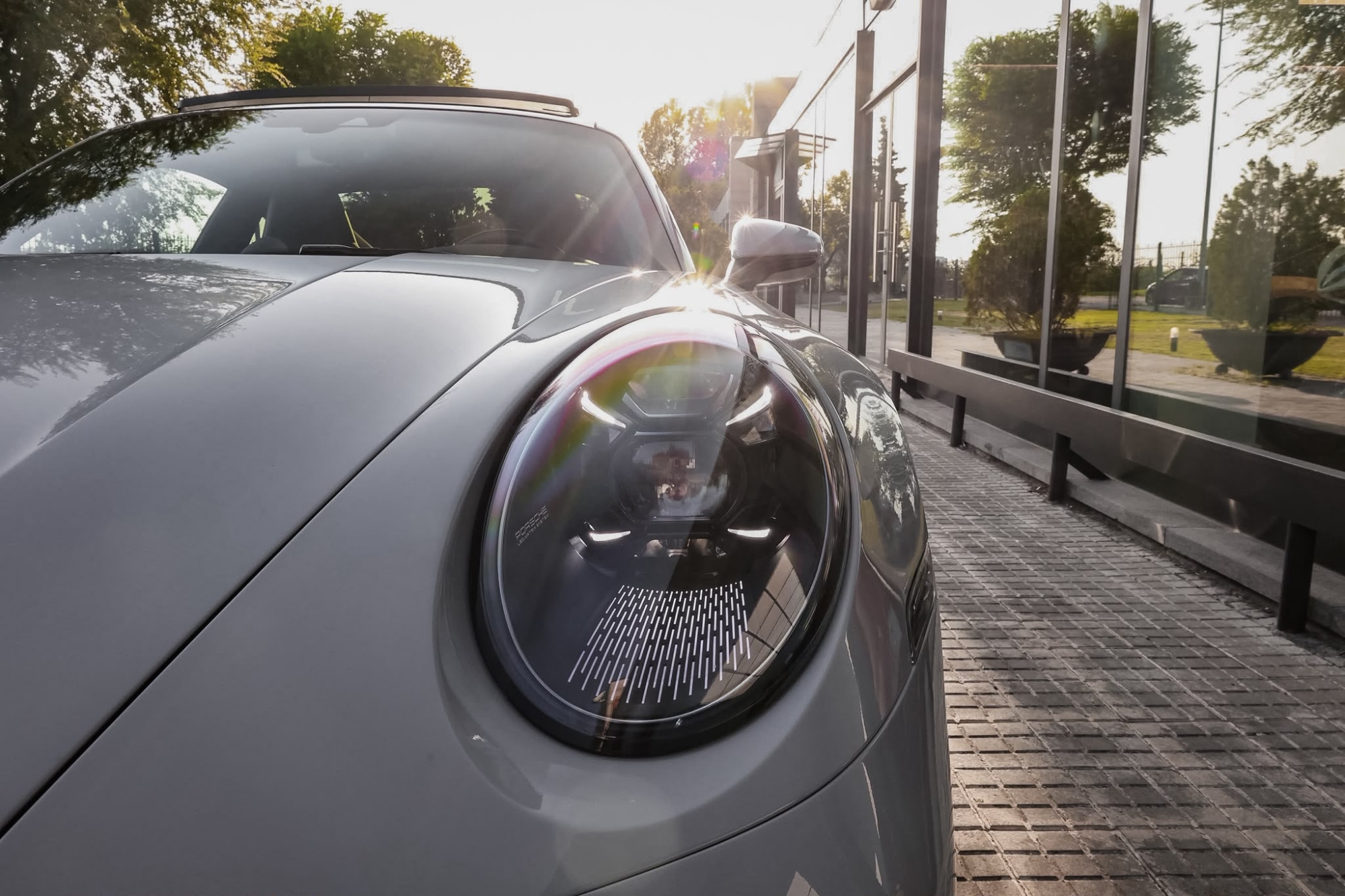 PORSCHE 911 992 CARRERA 4 GTS