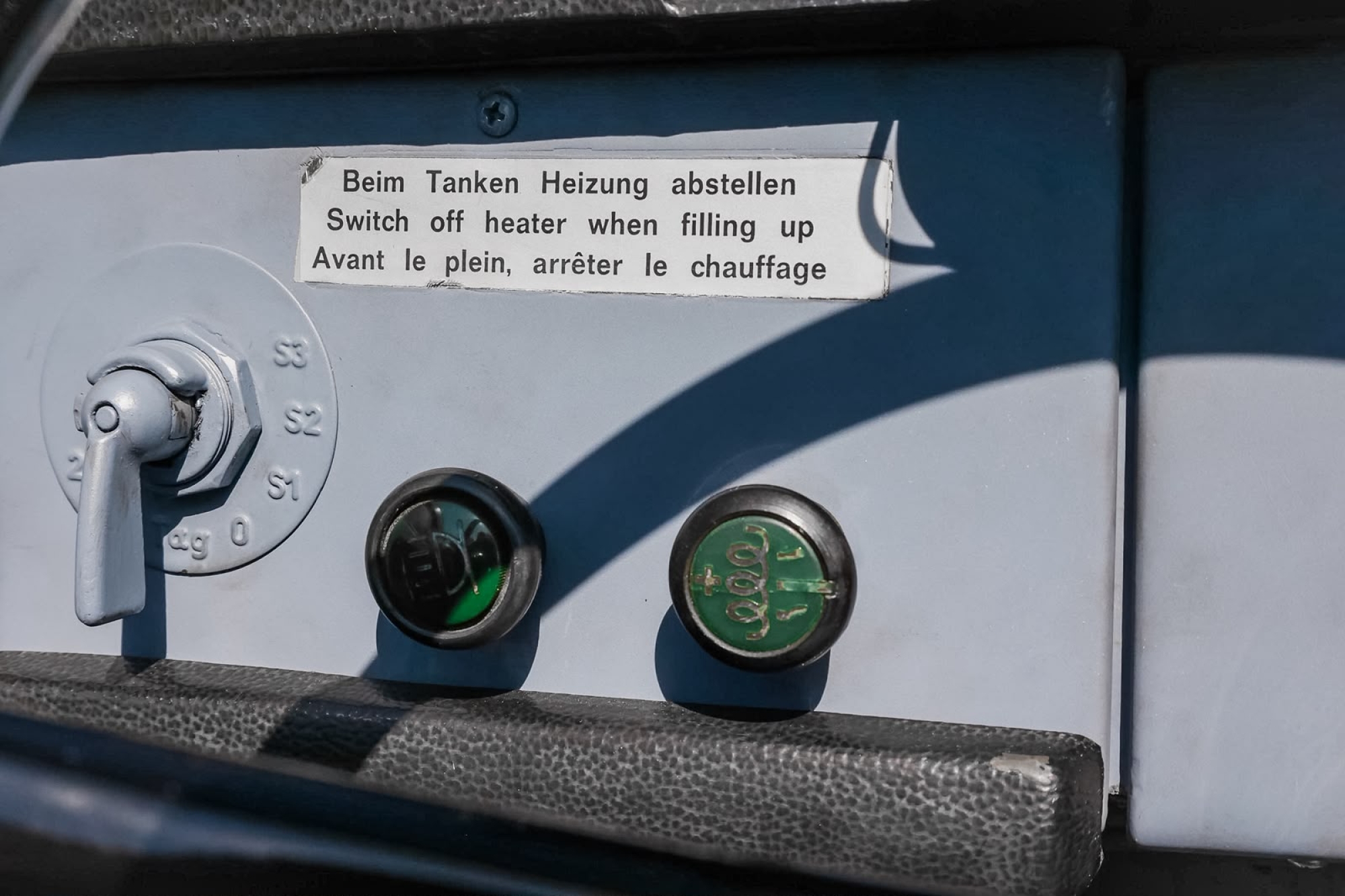 VOLKSWAGEN KUBEL 181 