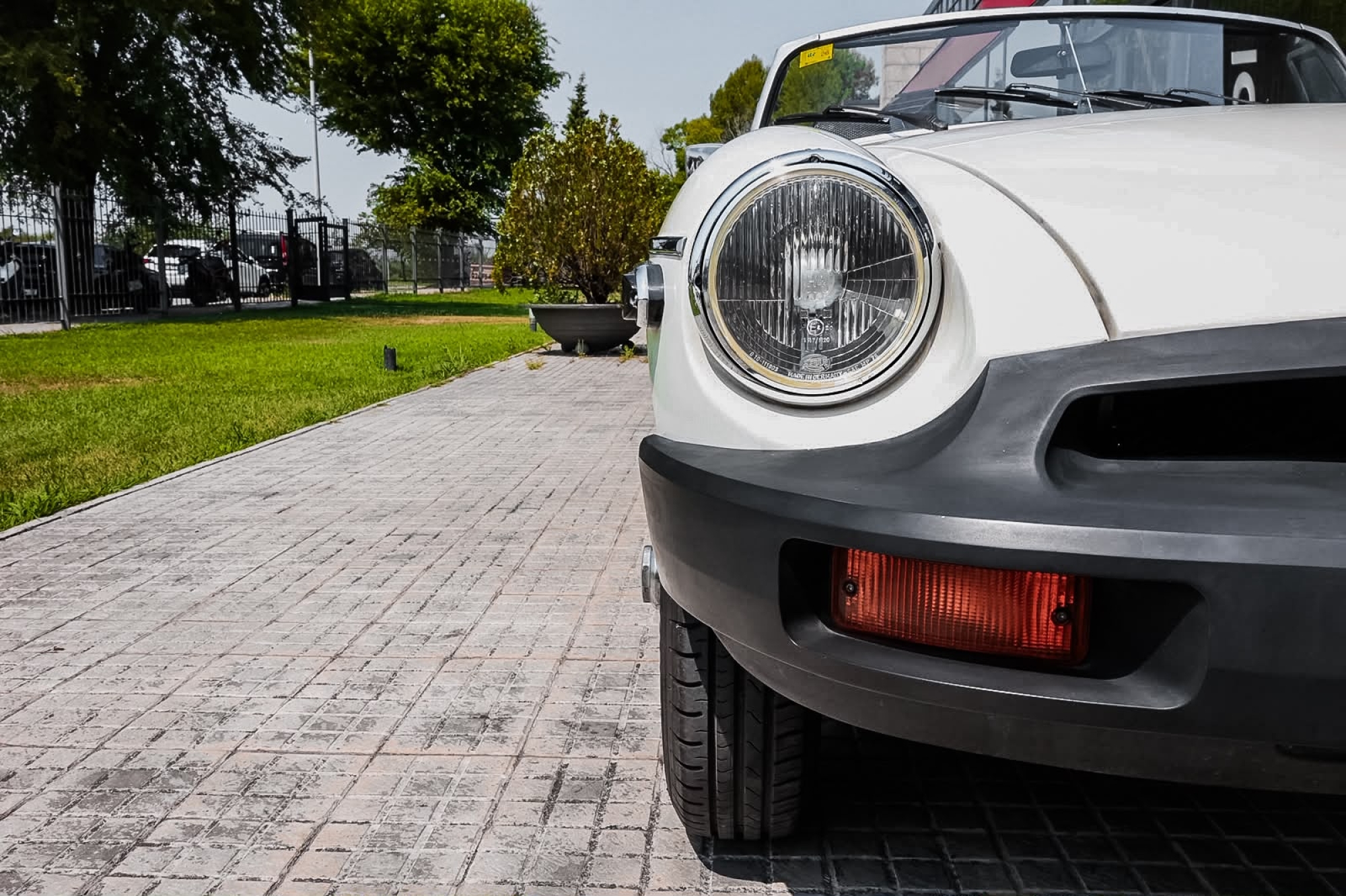 MG MGB 1.8 TOURER 