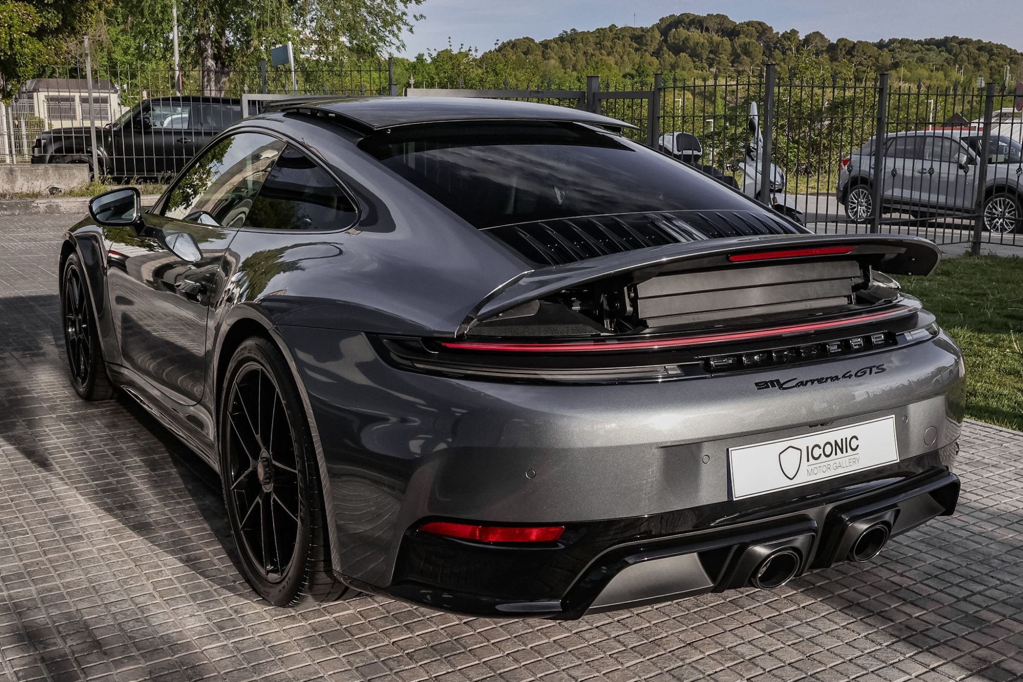 PORSCHE 911 992.2 CARRERA 4 GTS COUPE 