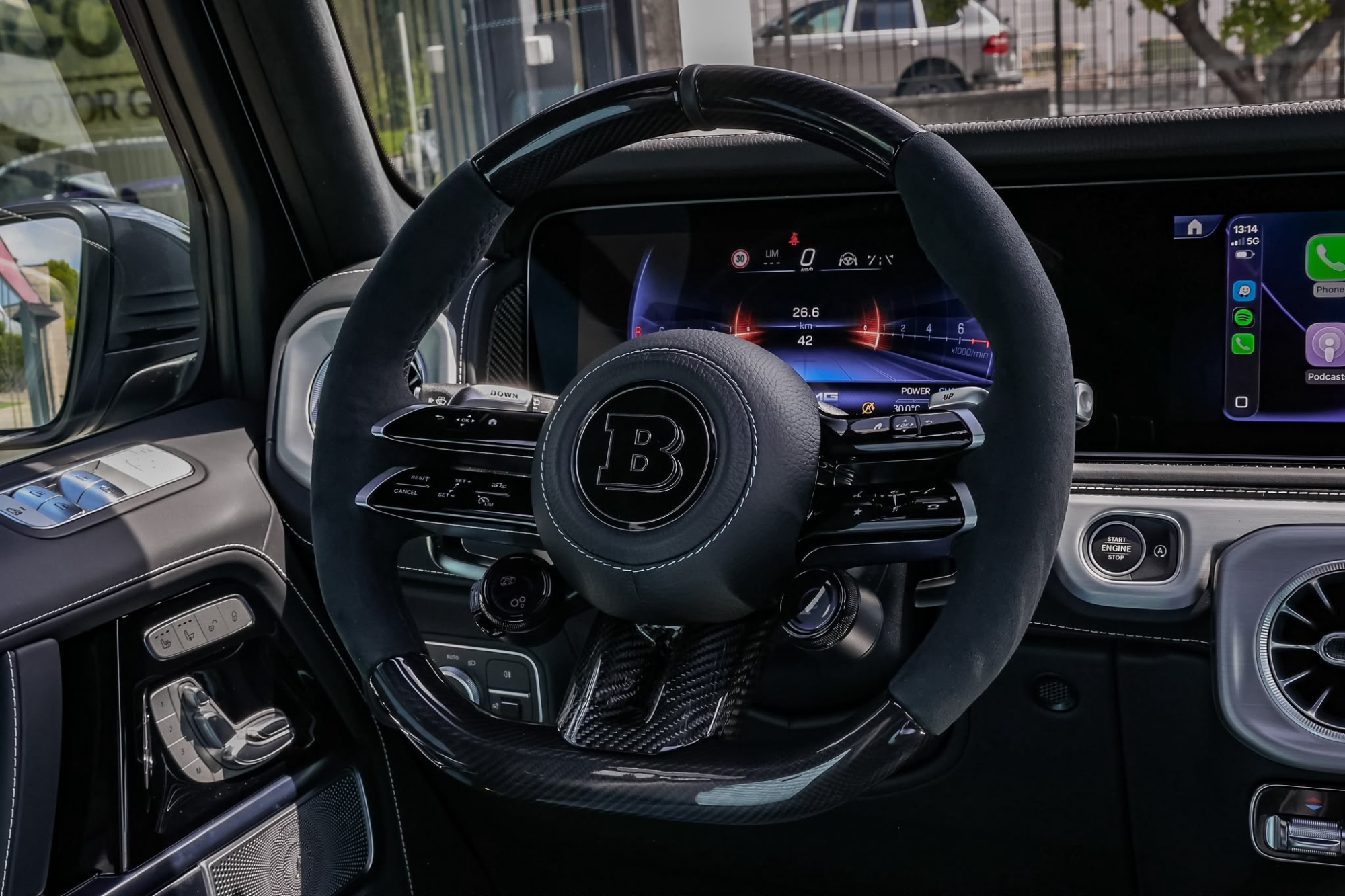 MERCEDES G800 BRABUS ROCKET