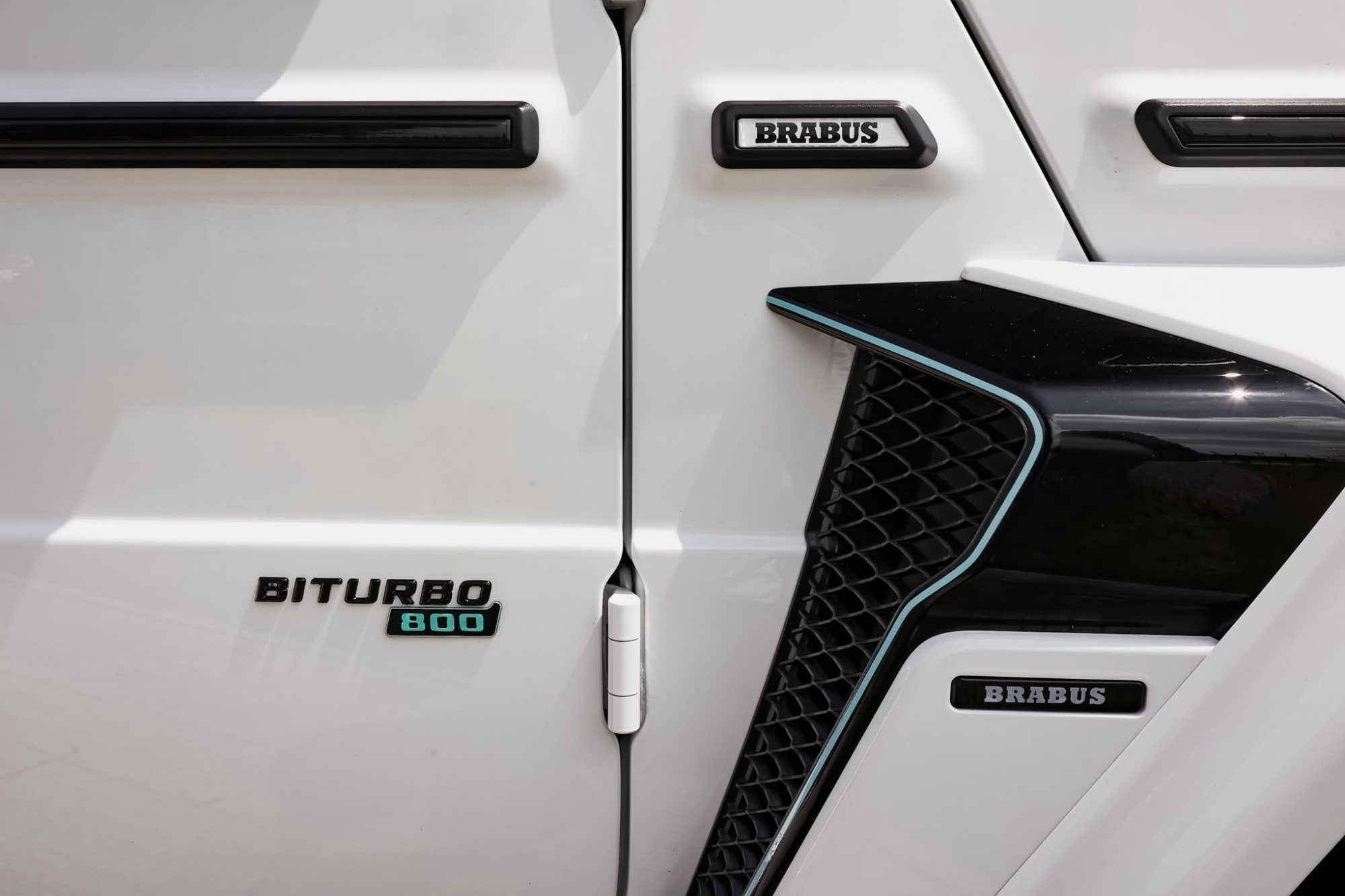 MERCEDES G800 BRABUS ROCKET
