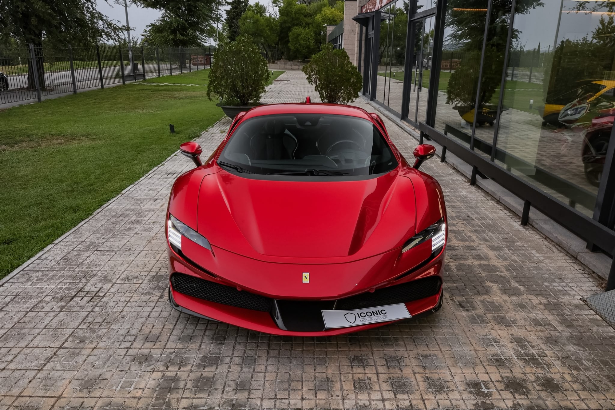 FERRARI SF90 STRADALE ASSETTO FIORANO