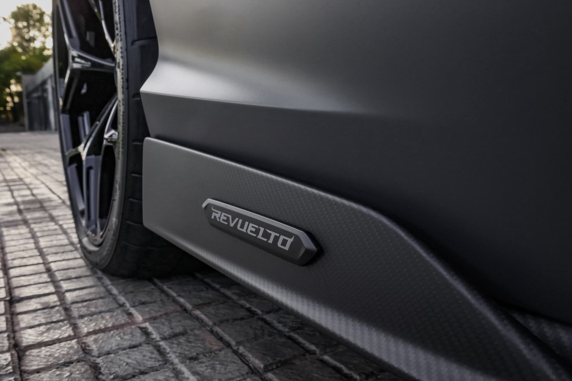 LAMBORGHINI REVUELTO V12 FULL CARBONO