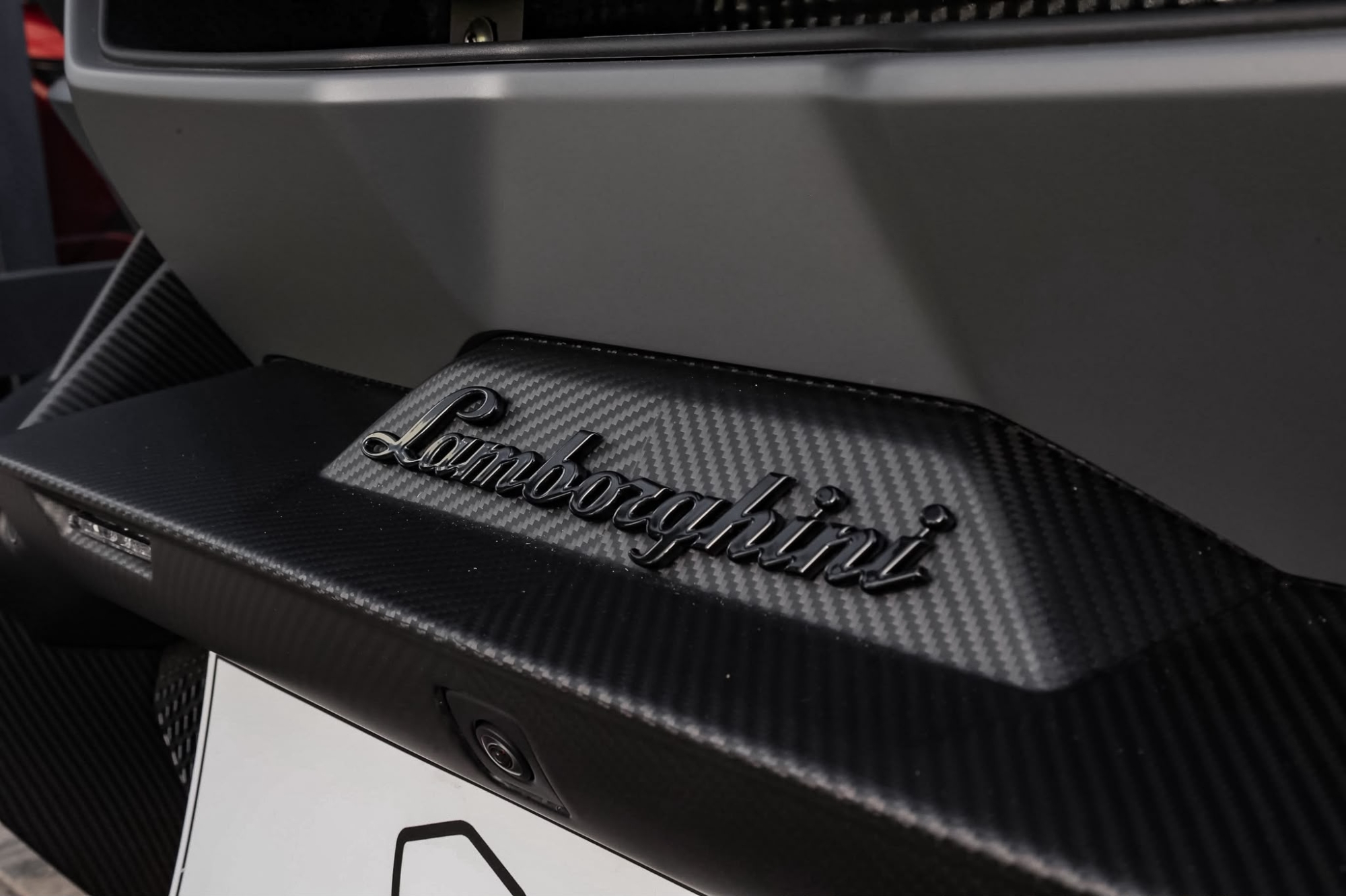 LAMBORGHINI REVUELTO V12 FULL CARBONO
