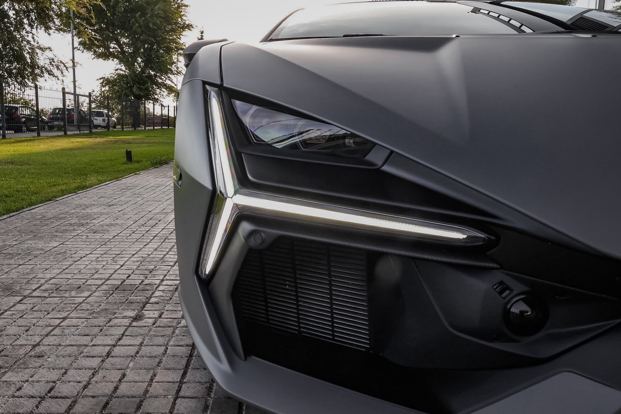 LAMBORGHINI REVUELTO V12 FULL CARBONO