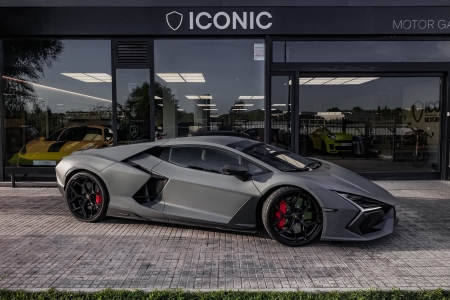 LAMBORGHINI REVUELTO V12 FULL CARBONO