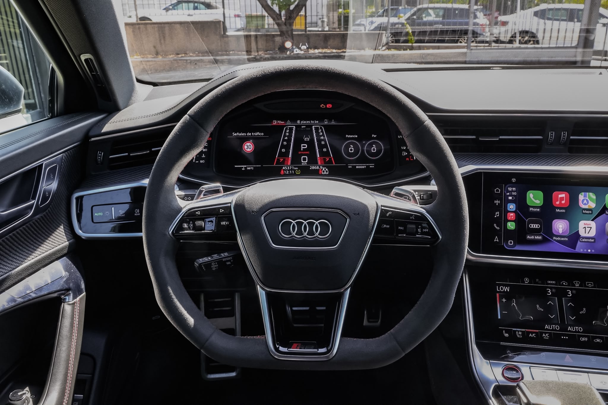 AUDI RS6 AVANT QUATTRO