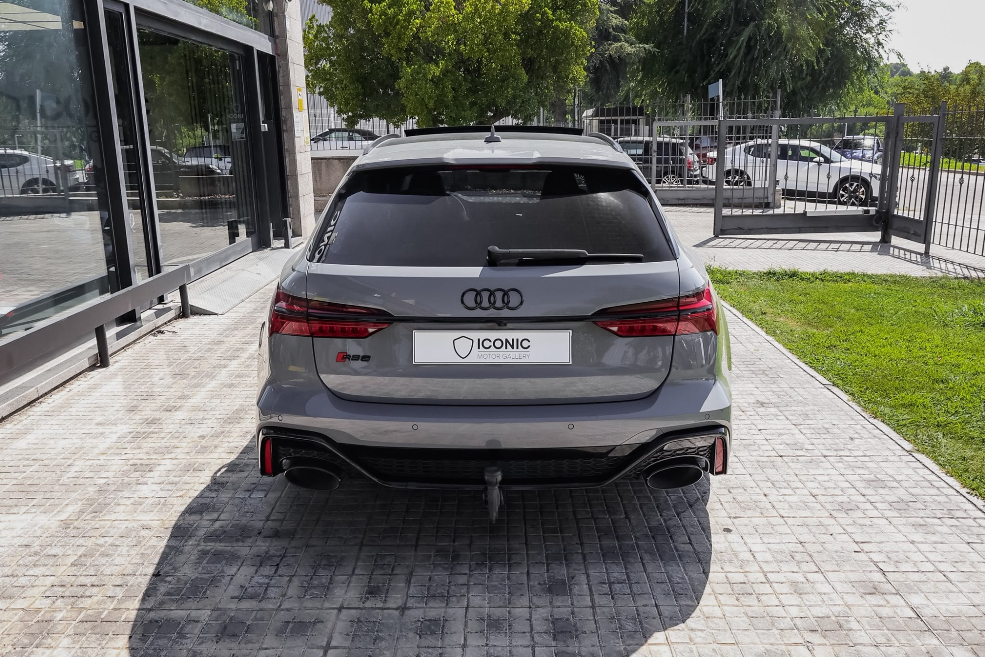 AUDI RS6 AVANT QUATTRO