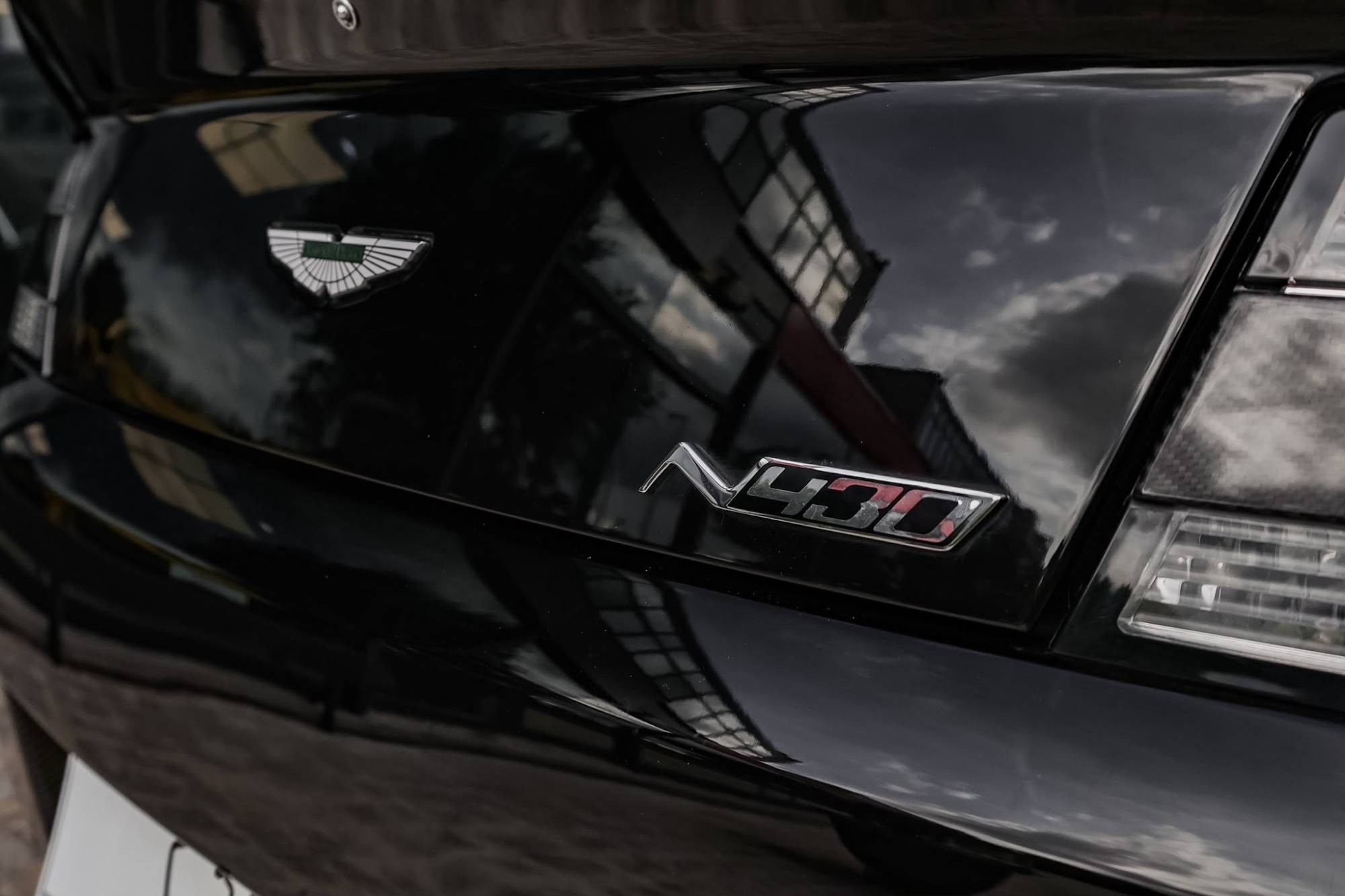 ASTON MARTIN VANTAGE N430 NACIONAL