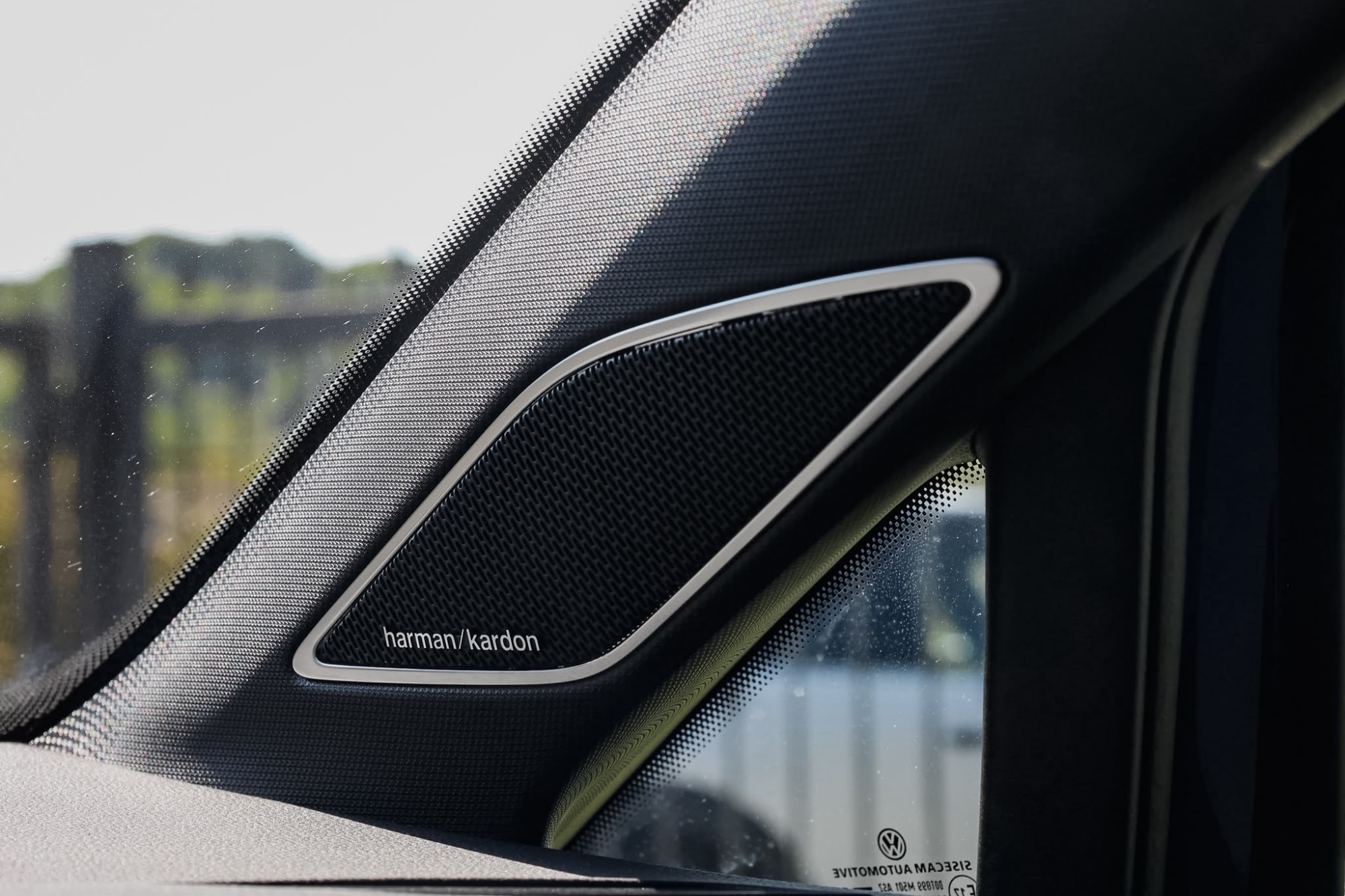 VOLKSWAGEN GOLF R BLACK EDITION