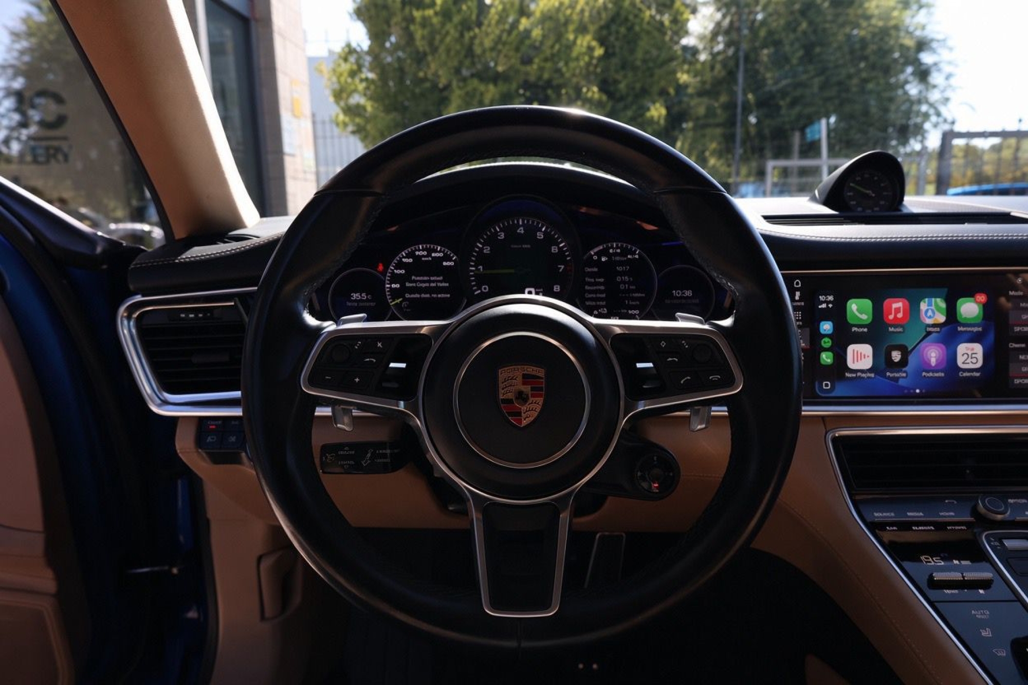 PORSCHE PANAMERA 4 E-HYBRID  