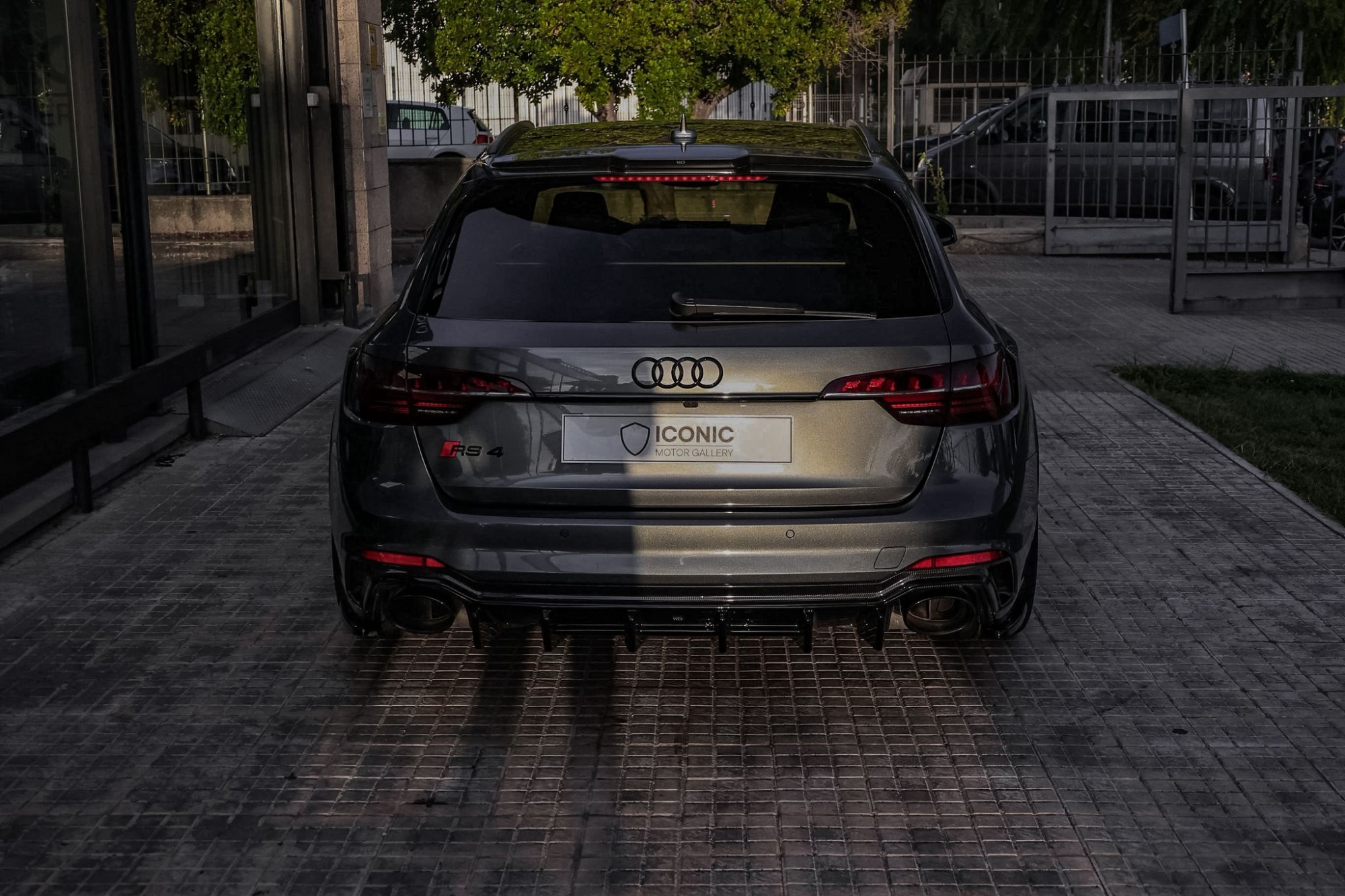 AUDI RS4 AVANT CARBON PACK