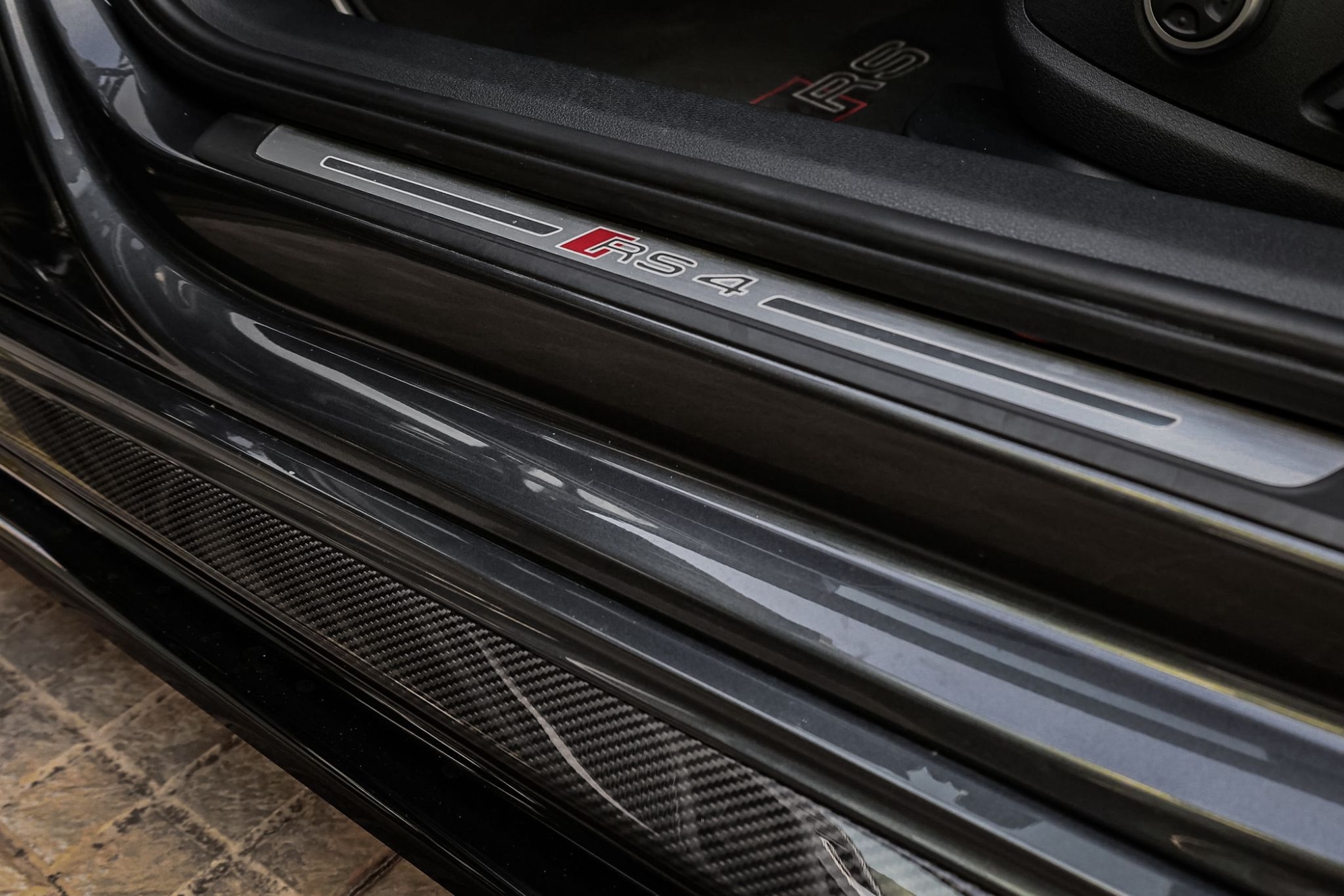 AUDI RS4 AVANT CARBON PACK
