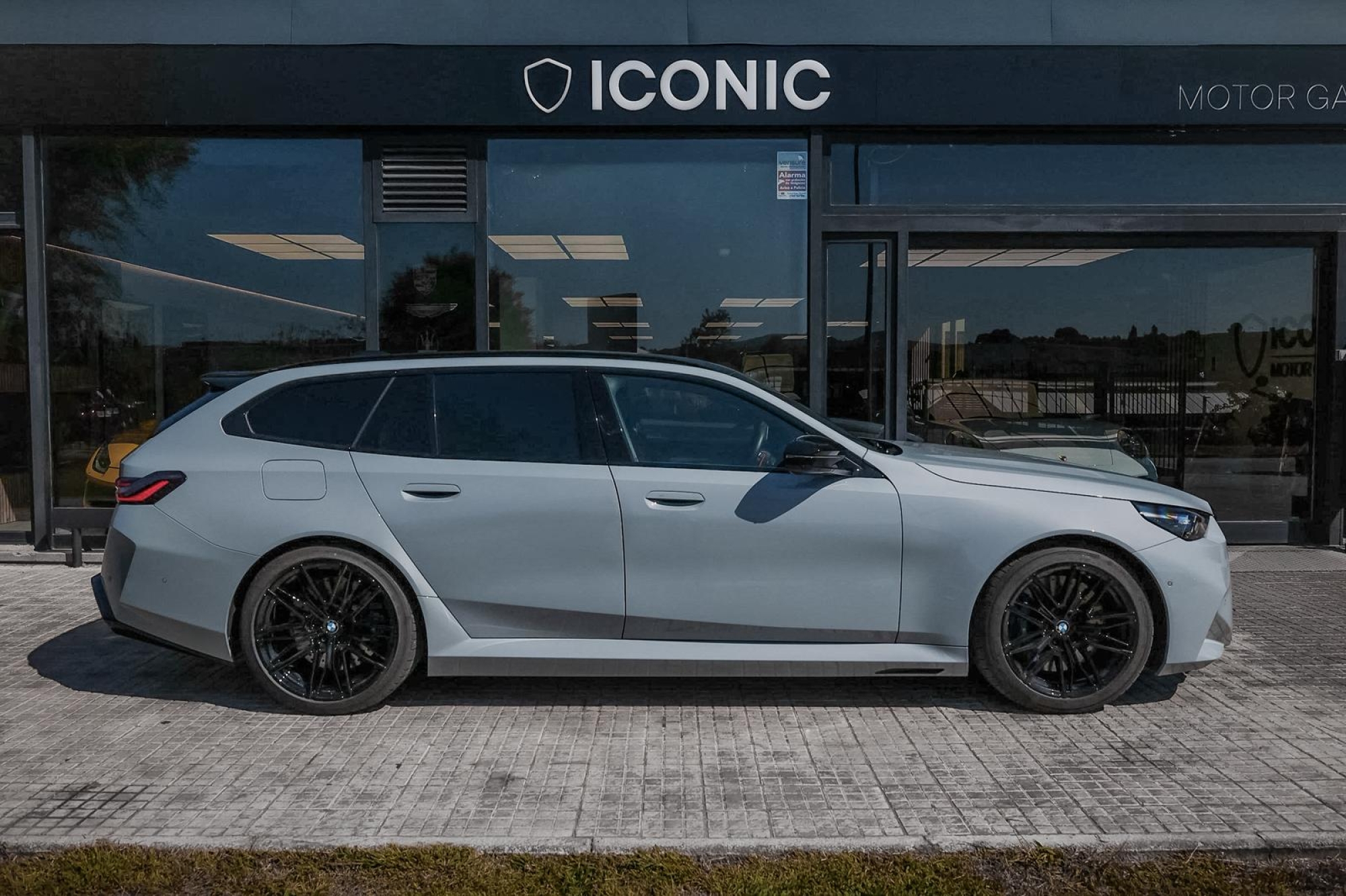 BMW M5 TOURING HYBRID XDRIVE