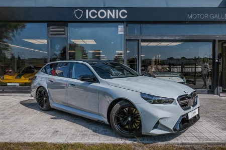 BMW M5 TOURING HYBRID XDRIVE