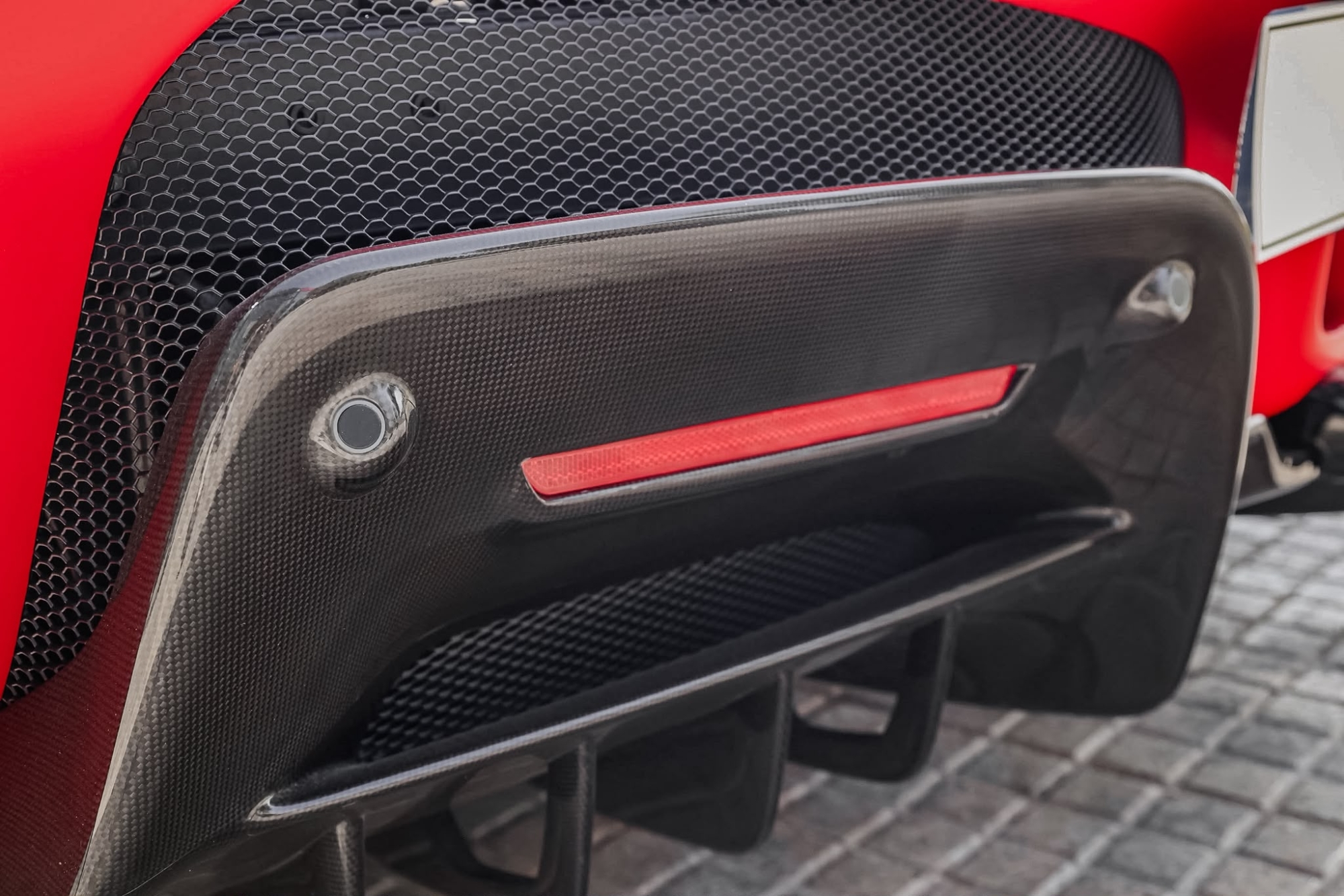 FERRARI SF90 STRADALE ASSETTO FIORANO