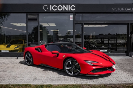 FERRARI SF90 STRADALE ASSETTO FIORANO