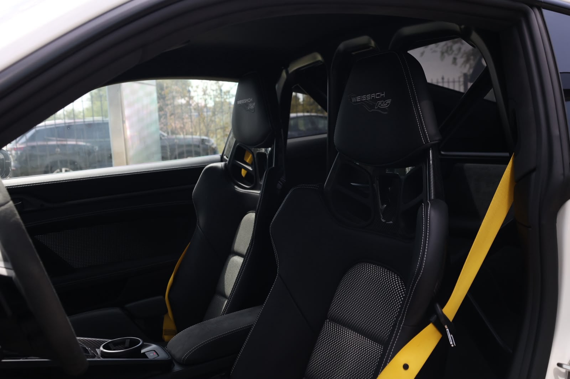 PORSCHE 911 992 GT3 RS WEISSACH PACKAGE