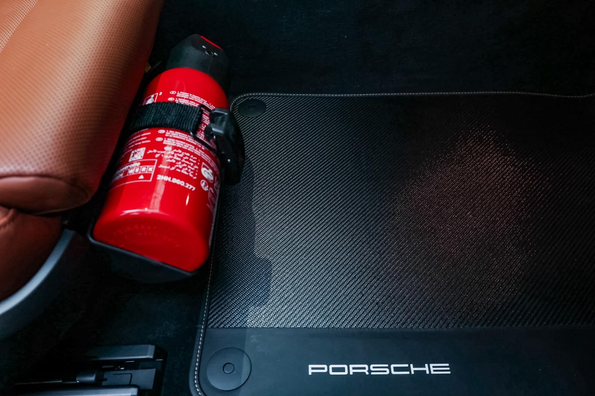 PORSCHE 911 992.2 TARGA 4 GTS
