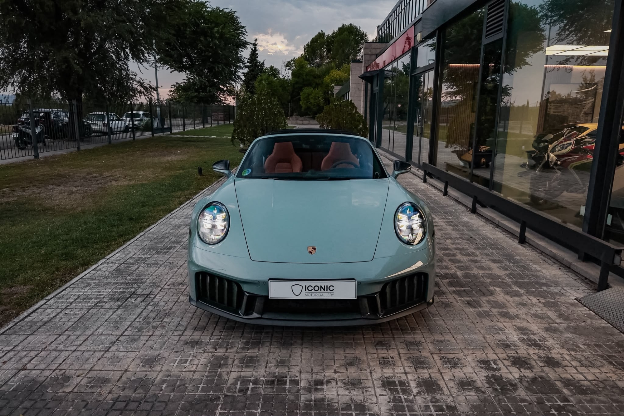 PORSCHE 911 992.2 TARGA 4 GTS