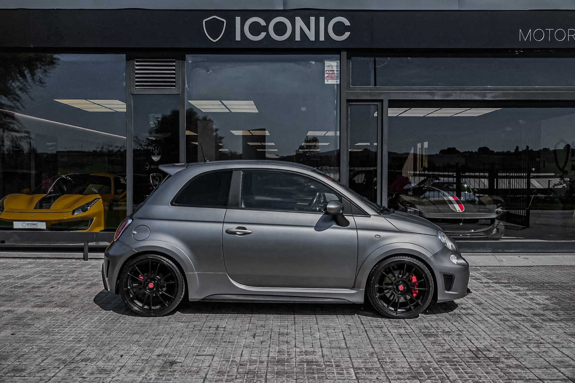 ABARTH 695 BIPOSTO