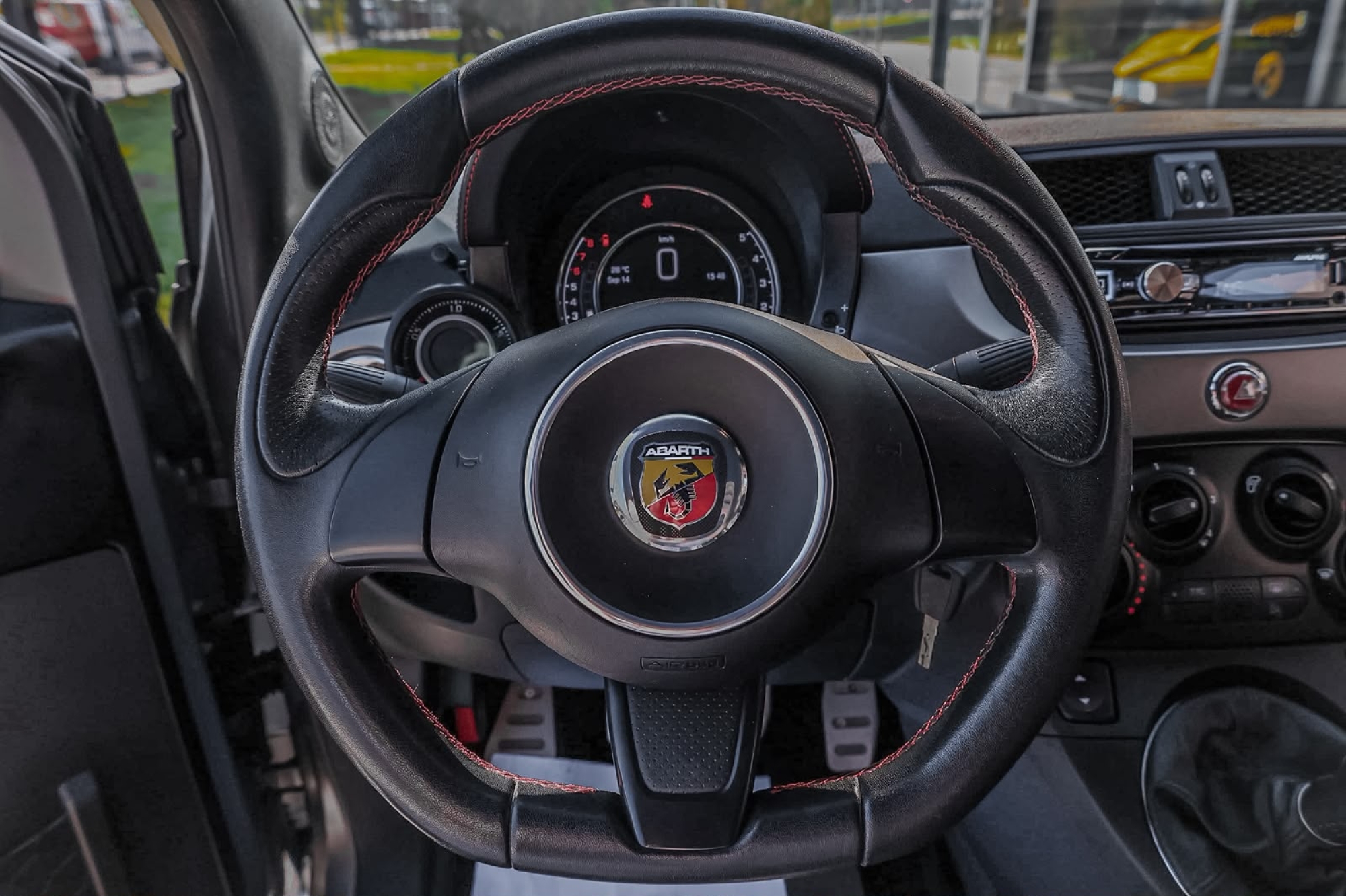 ABARTH 695 BIPOSTO