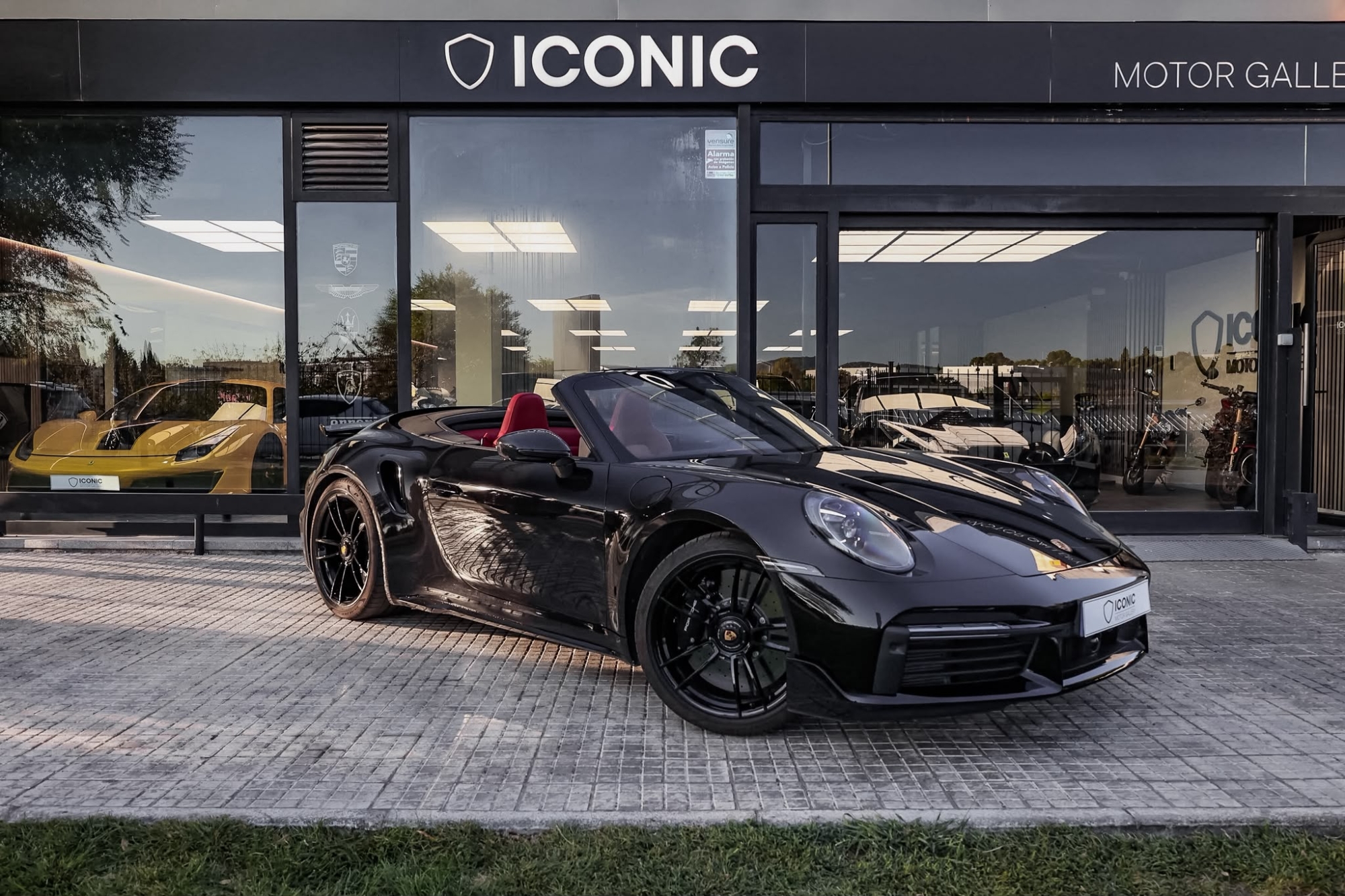 PORSCHE 911 992.1 TURBO S CABRIO