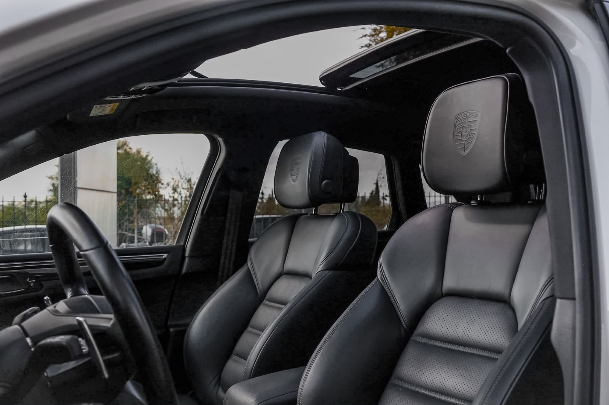 PORSCHE MACAN S