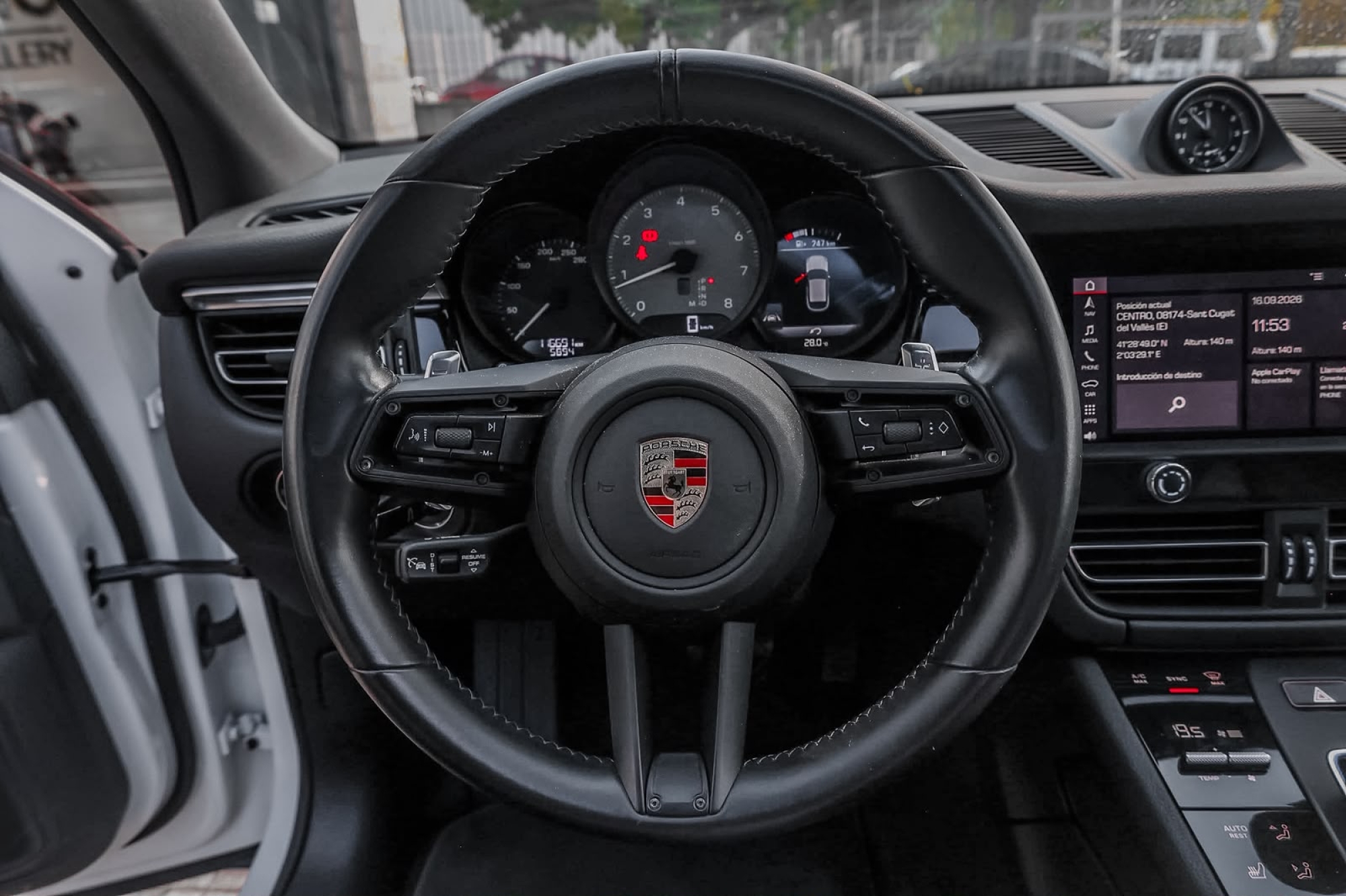PORSCHE MACAN S