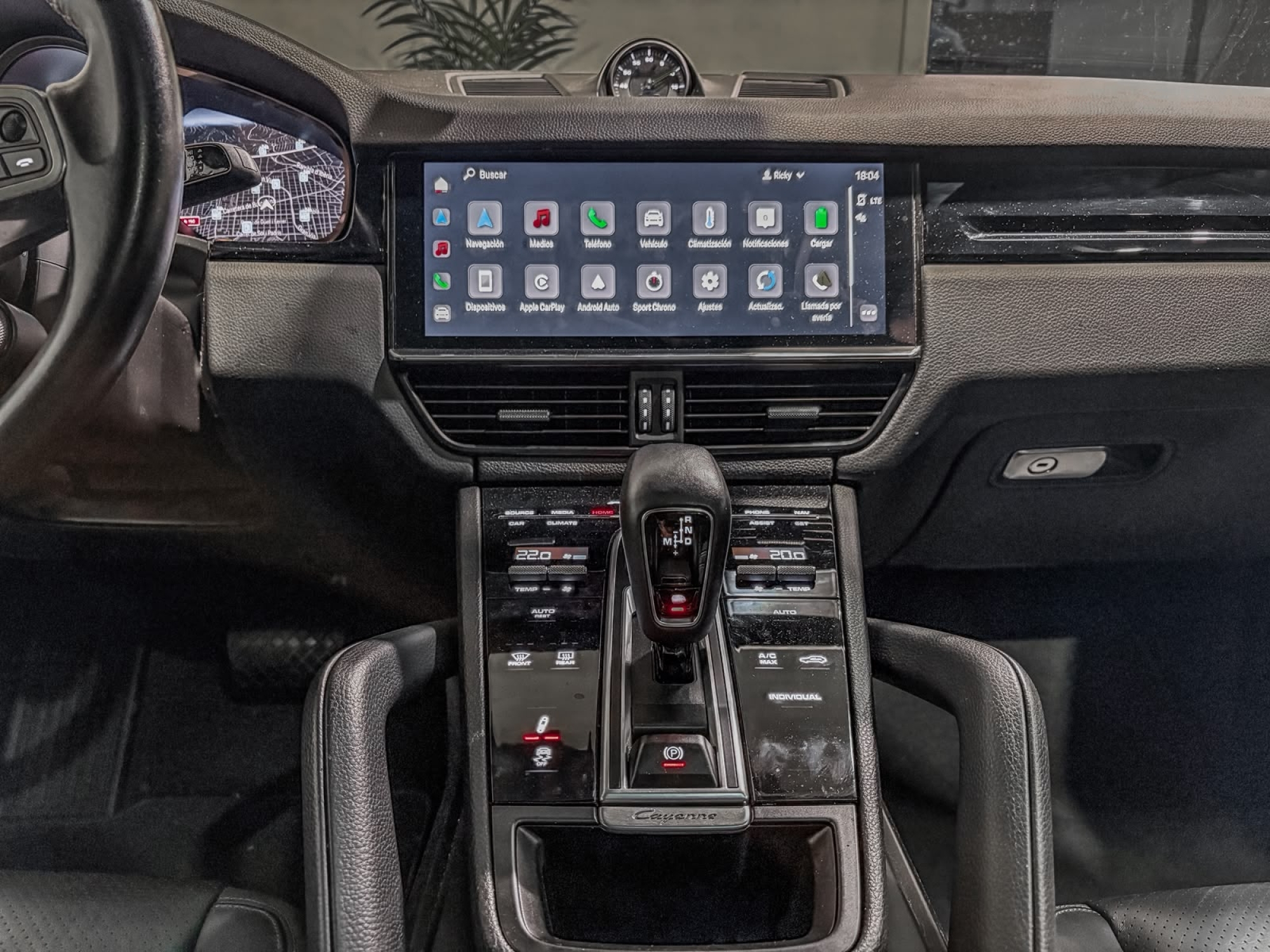 PORSCHE CAYENNE COUPÉ E-HYBRID