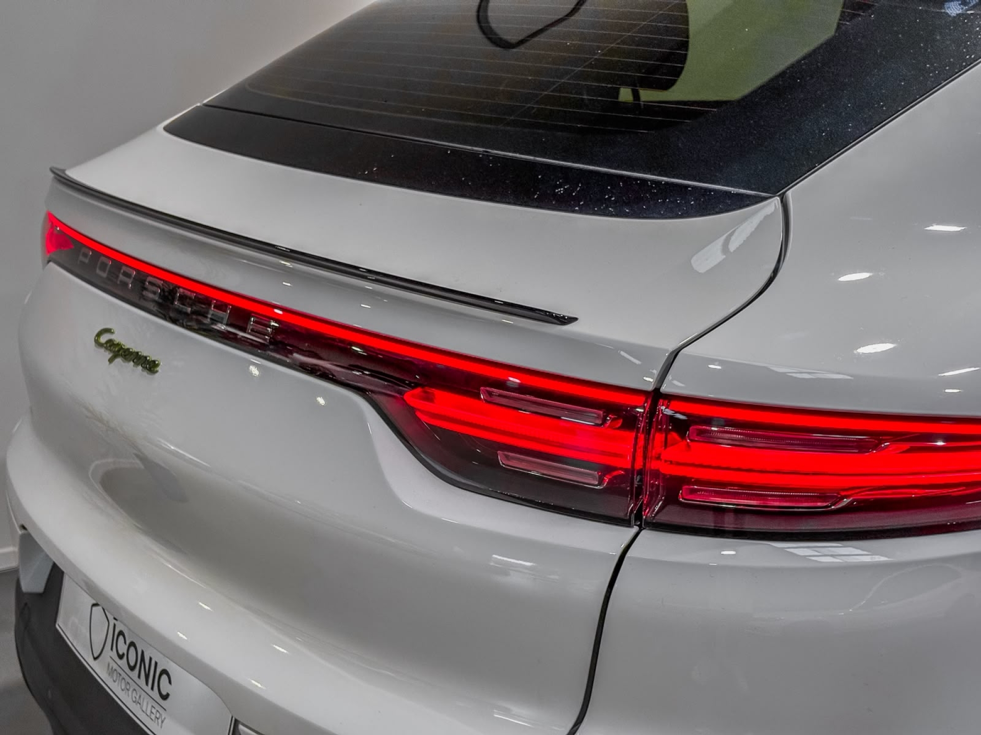 PORSCHE CAYENNE COUPÉ E-HYBRID