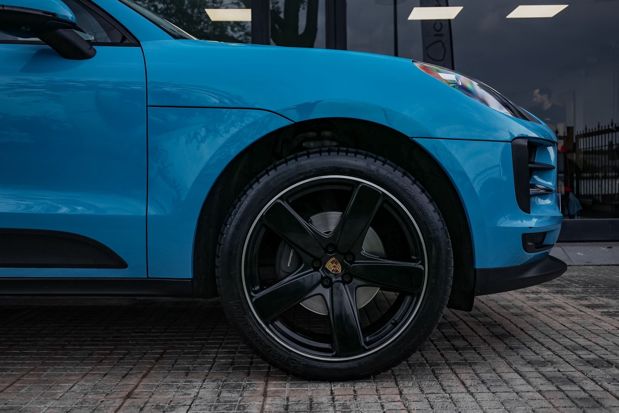 PORSCHE MACAN 