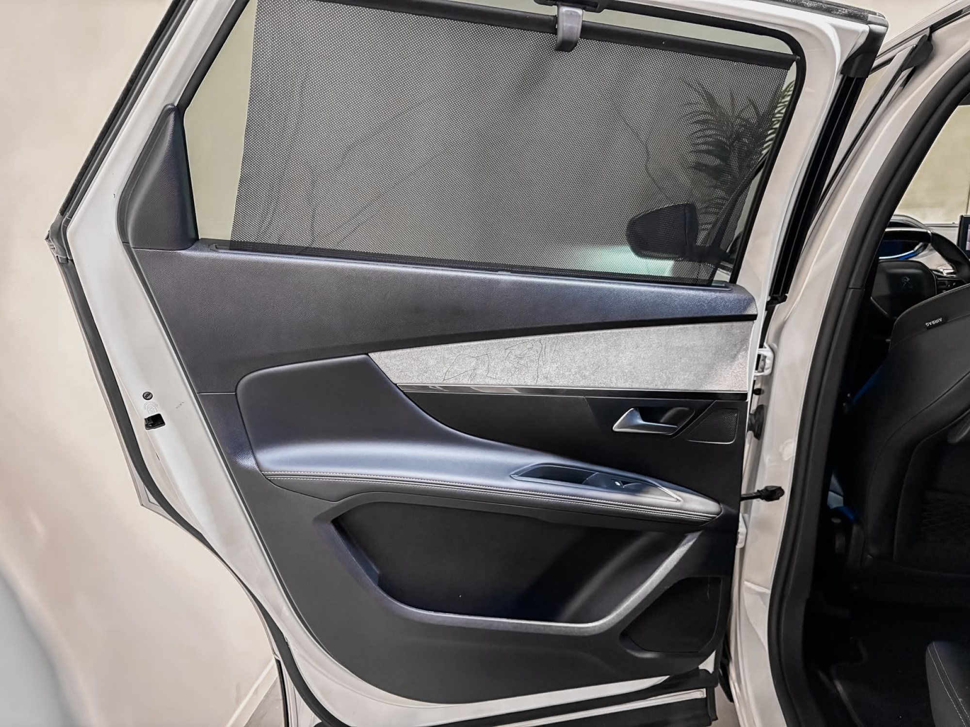 PEUGEOT 5008 GT