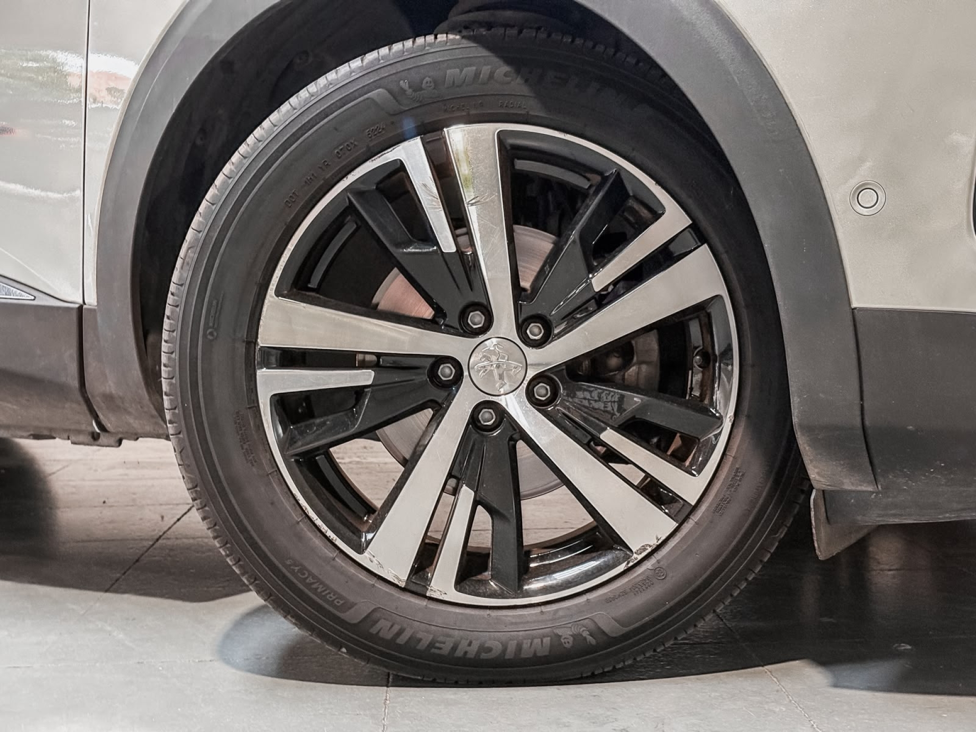 PEUGEOT 5008 GT