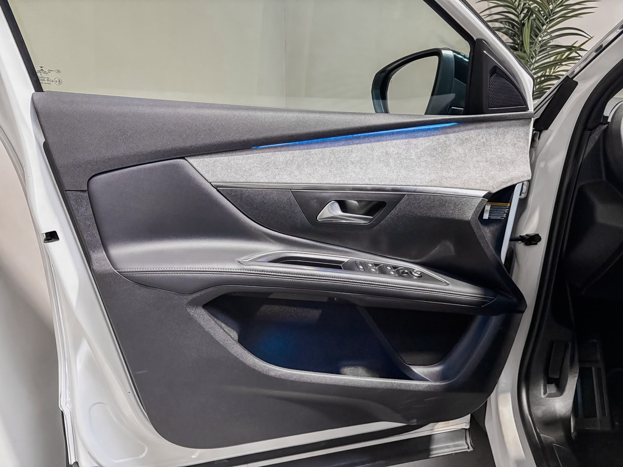 PEUGEOT 5008 GT