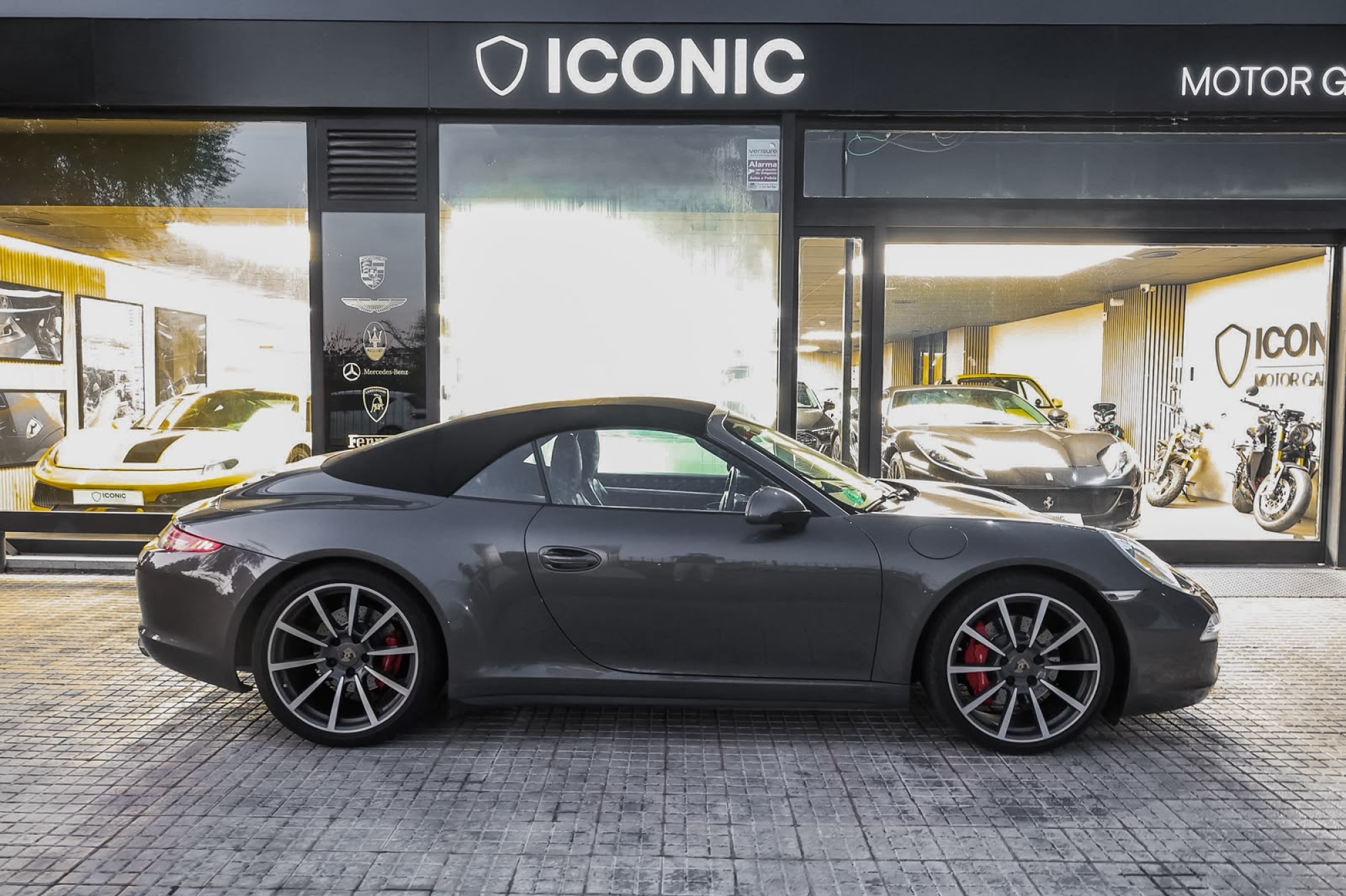 PORSCHE 911 991 CARRERA 4S CABRIO