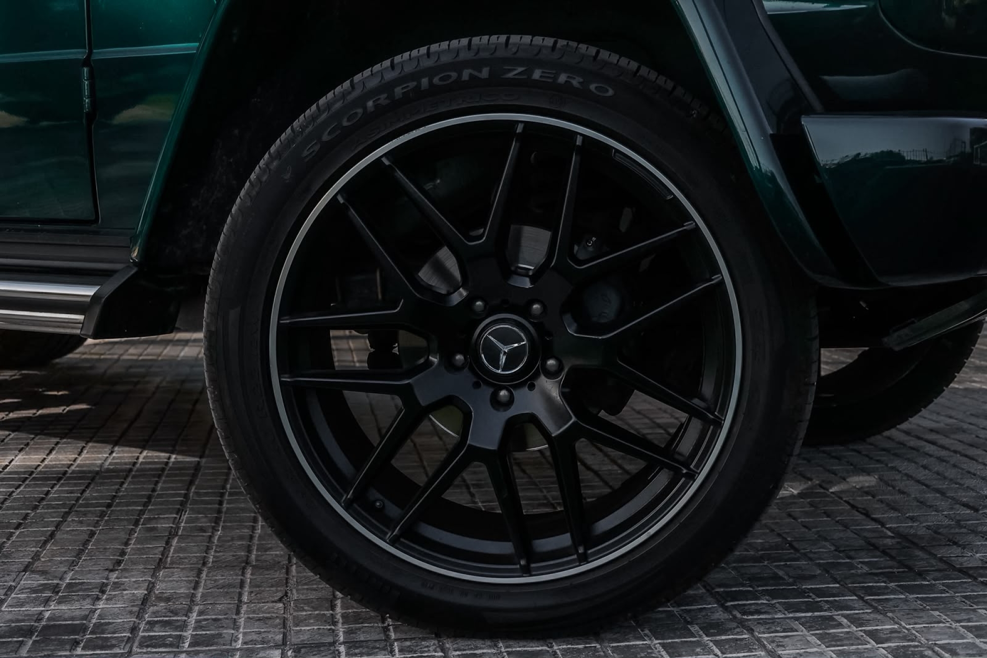 MERCEDES-BENZ CLASE G 400 