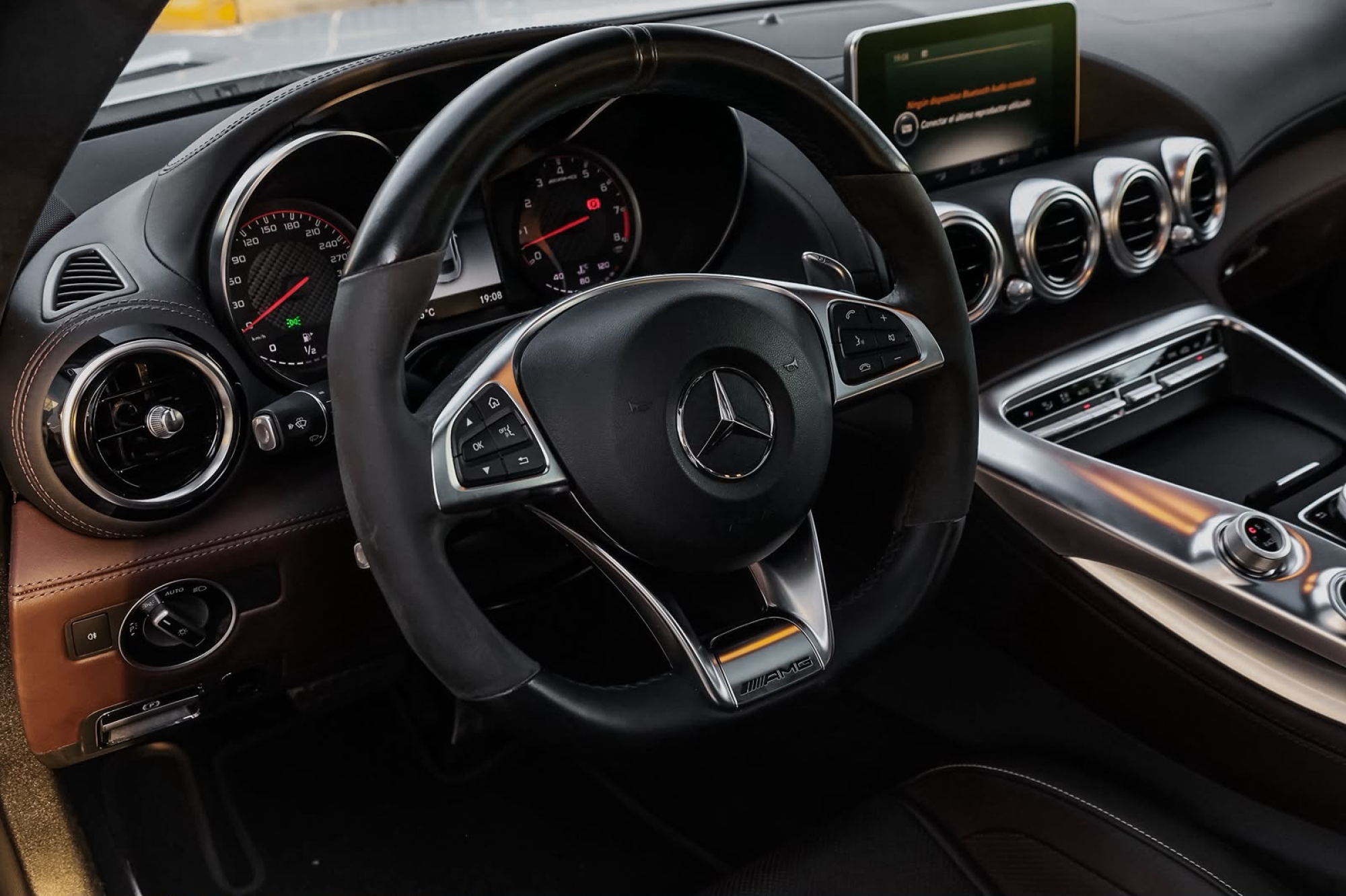 MERCEDES-BENZ AMG GT C