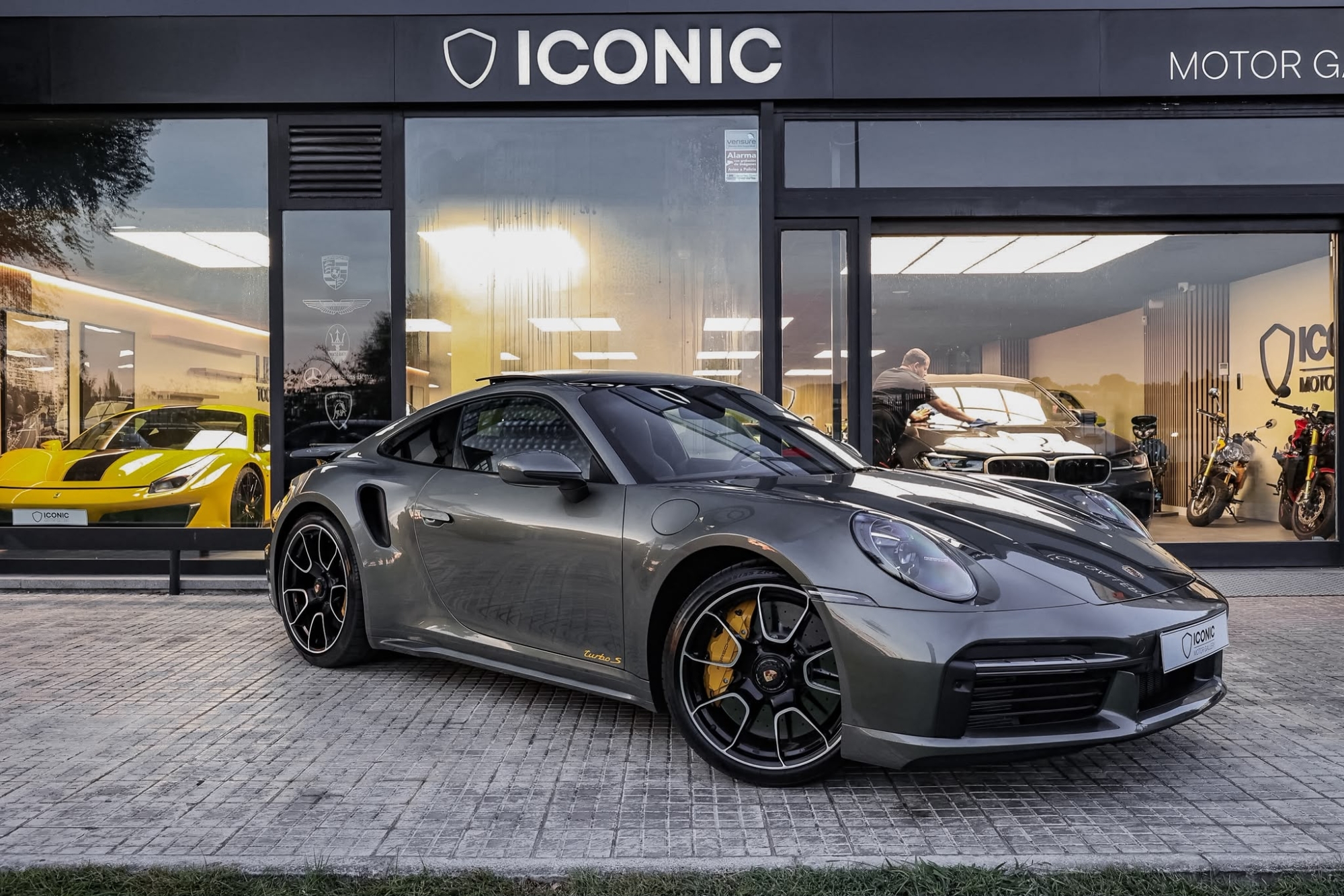 PORSCHE 911 992.1 TURBO S 