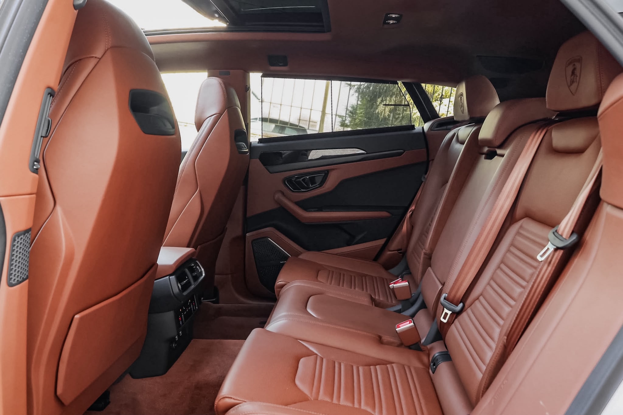 LAMBORGHINI URUS SE
