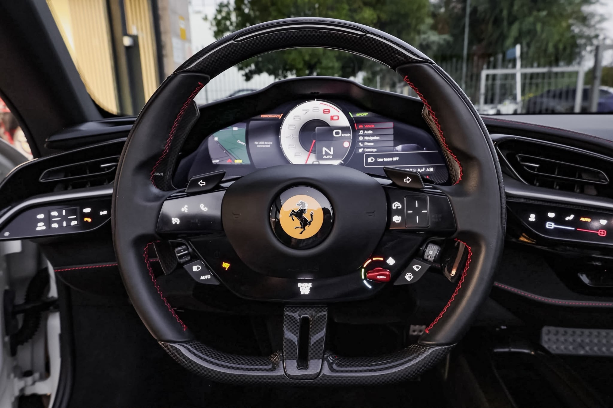 FERRARI SF90 SPYDER