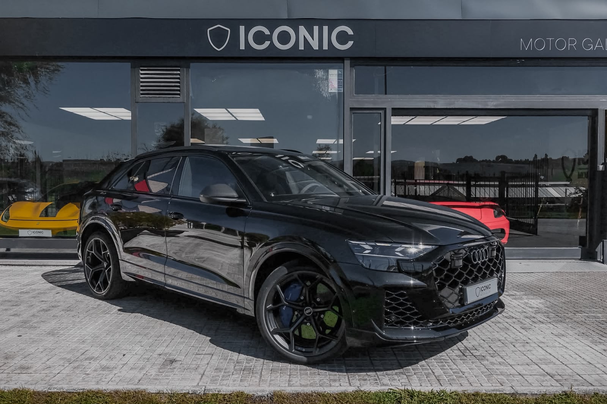 AUDI RSQ8 PERFORMANCE