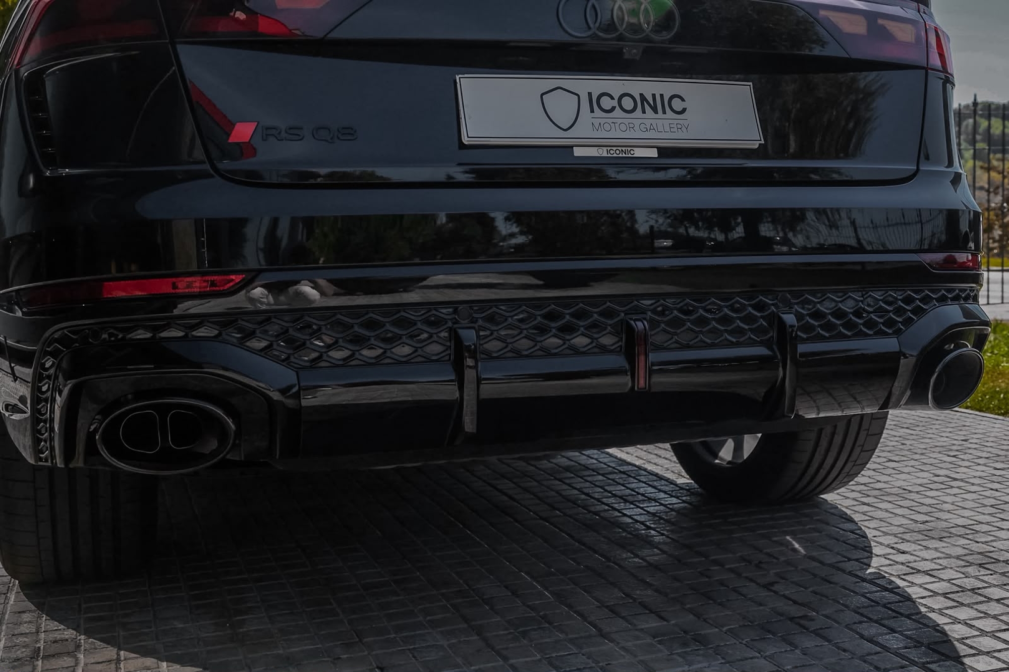 AUDI RSQ8 PERFORMANCE