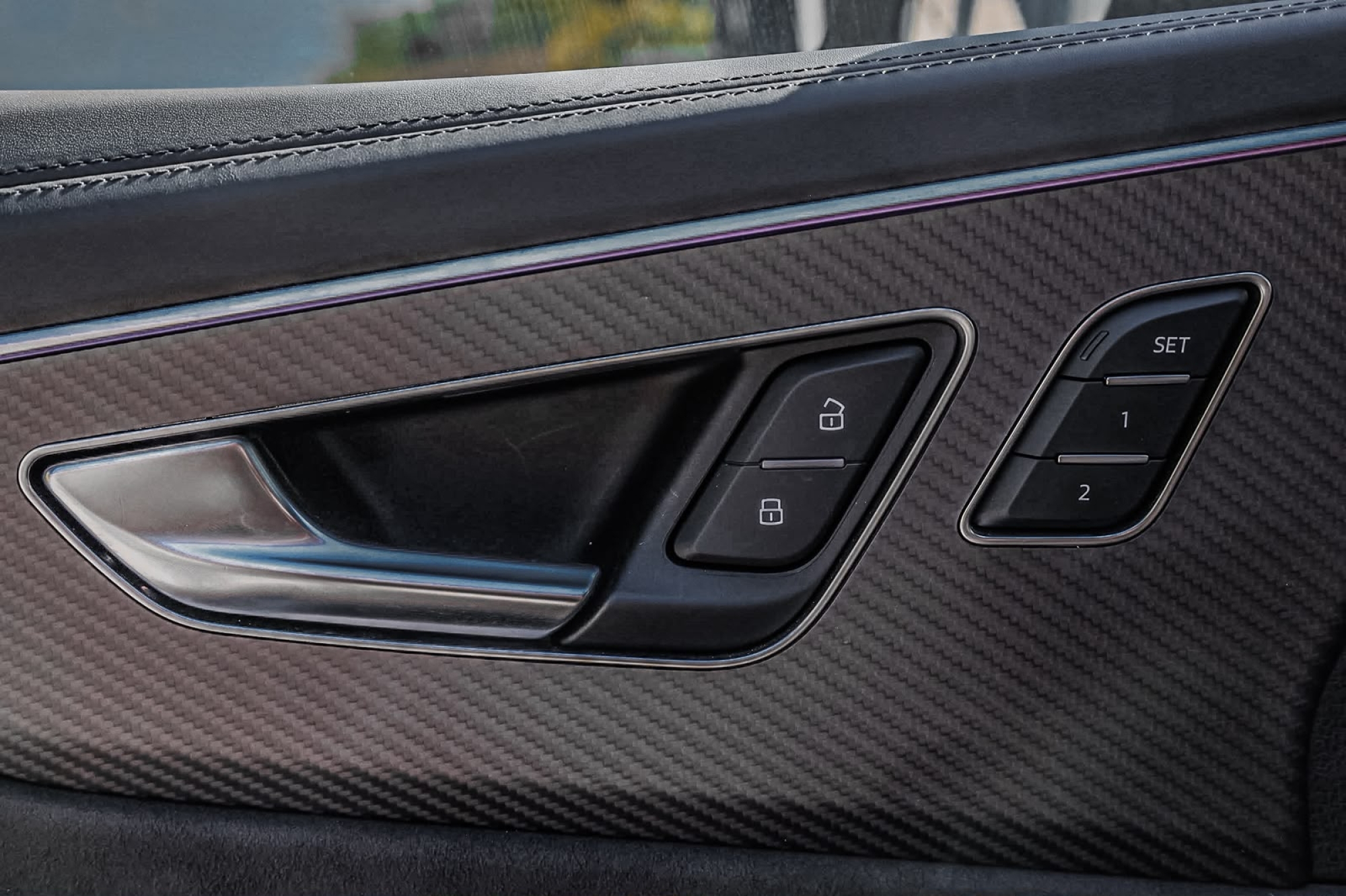 AUDI RSQ8 PERFORMANCE