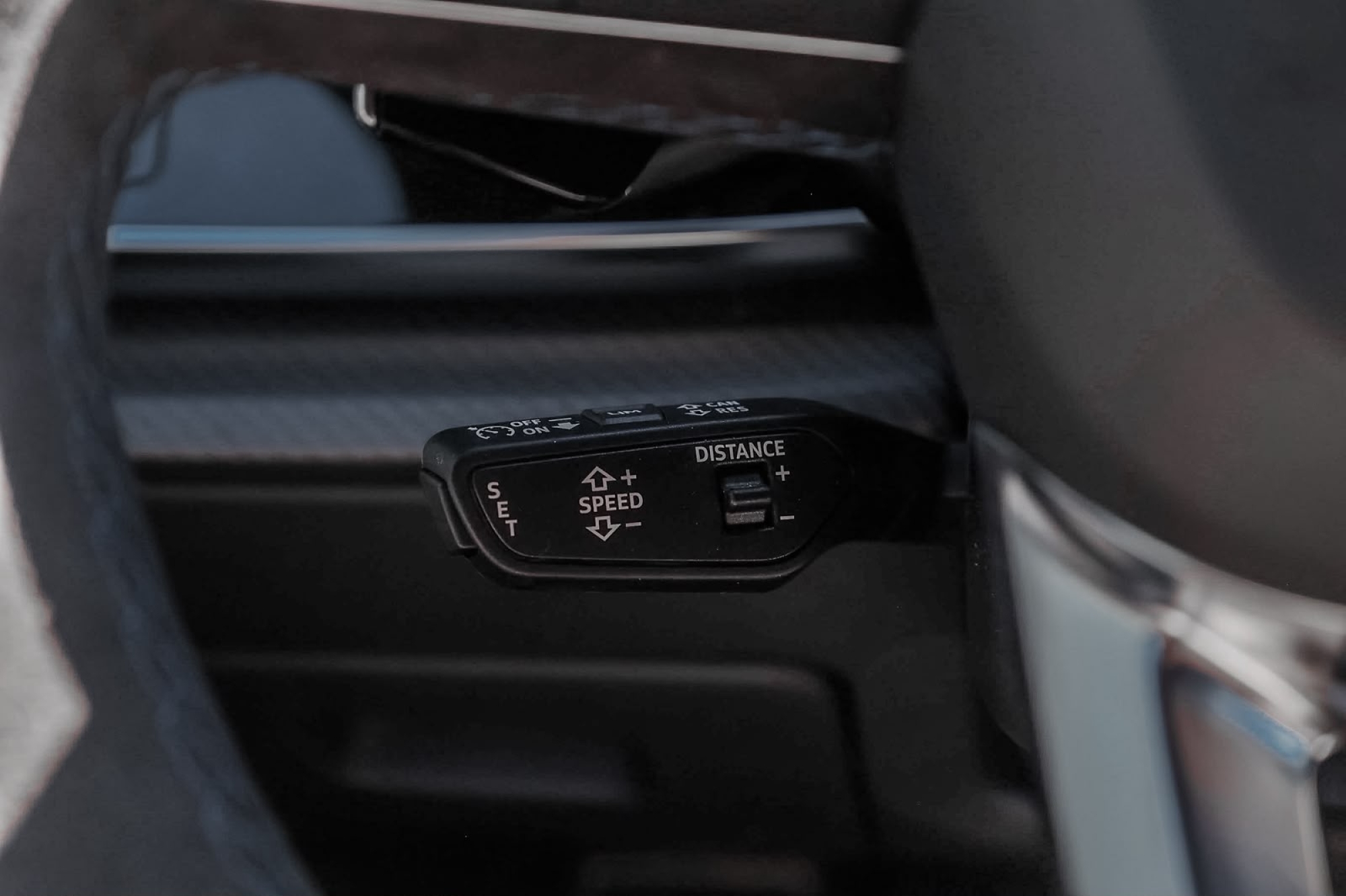 AUDI RSQ8 PERFORMANCE